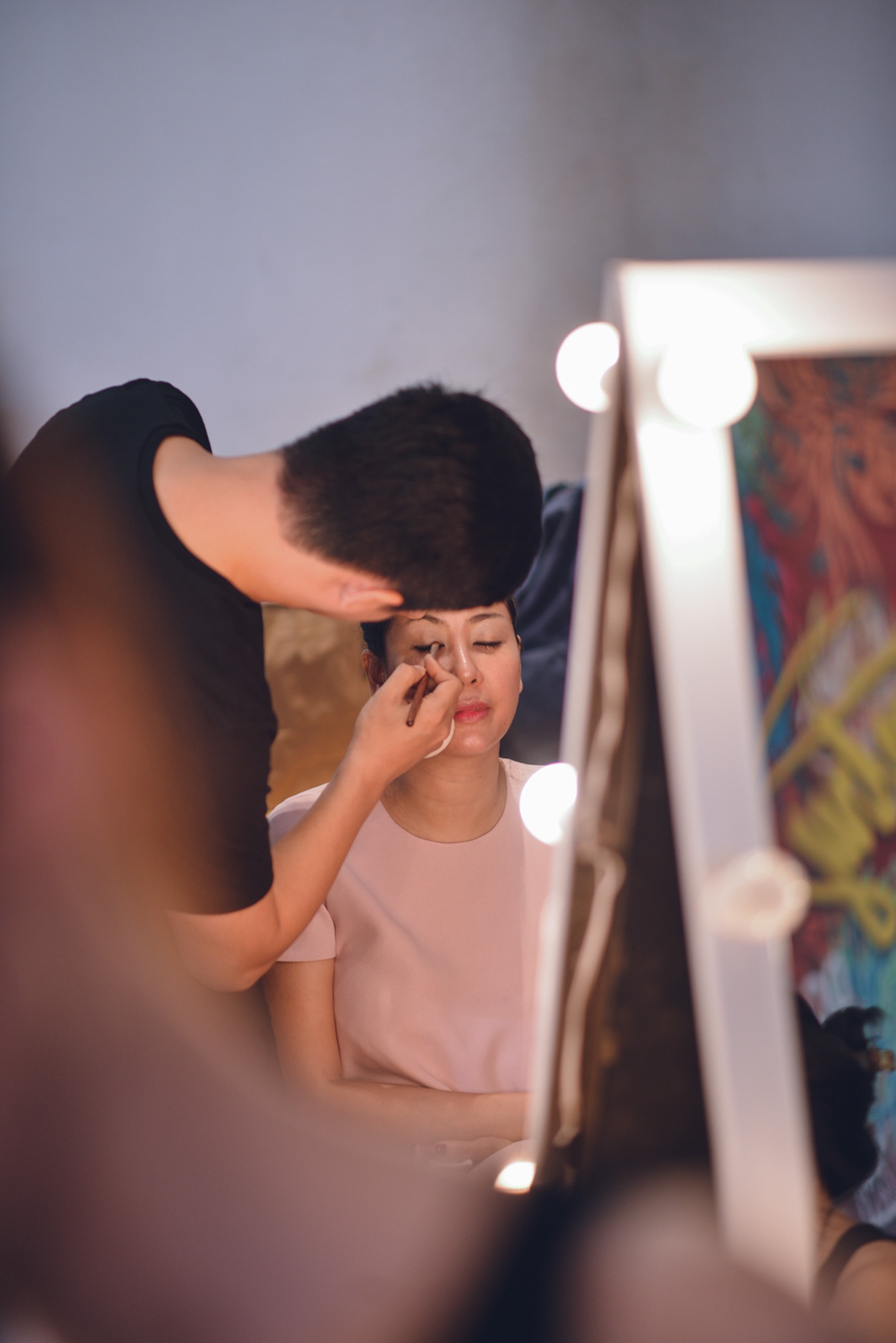 Dàn mẫu trang điểm trước show Đỗ Mạnh Cường ảnh 2 Dan mau trang diem truoc show Do Manh Cuong anh 2