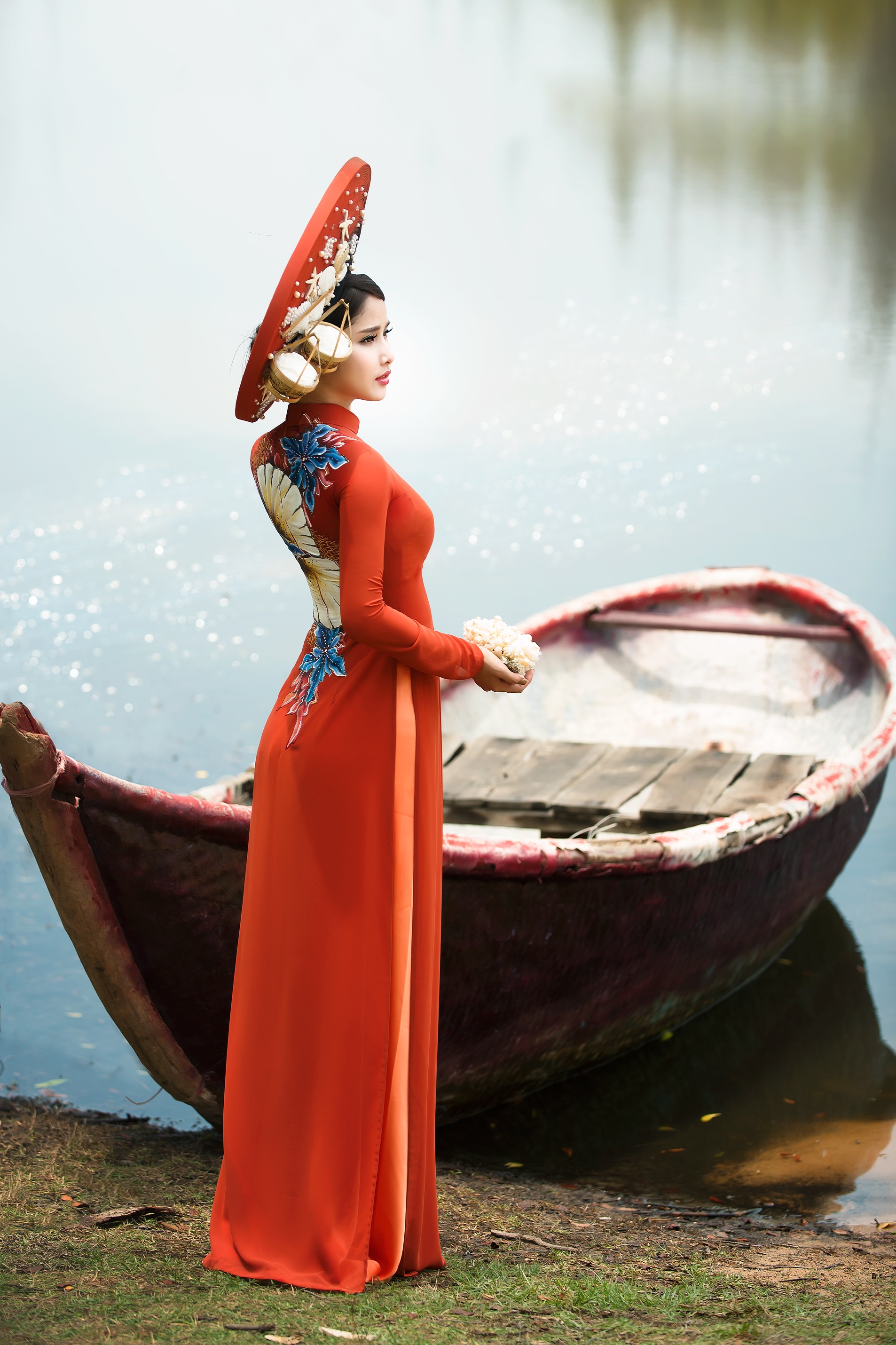 Vo cu Phan Thanh Binh dien ao dai duyen dang anh 2