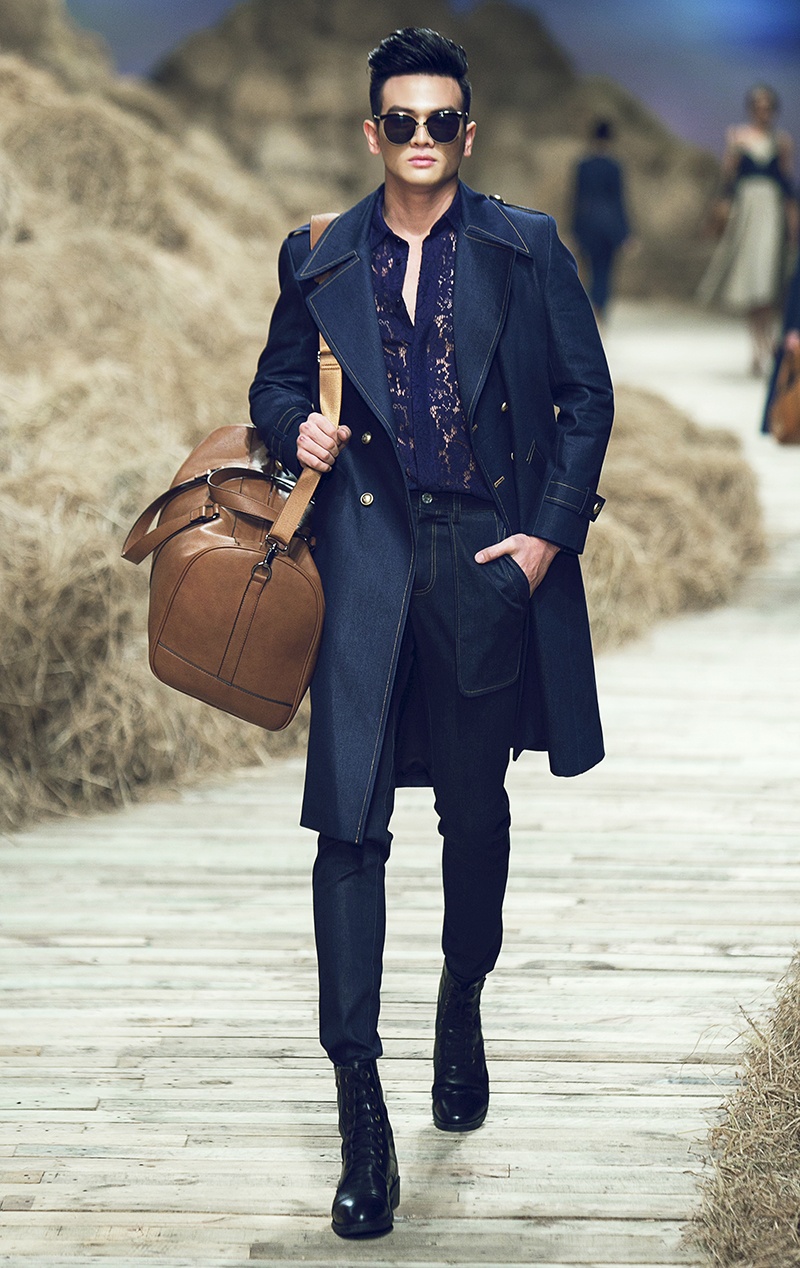 Nguoi mau nam be con trai Do Manh Cuong len san dien anh 12