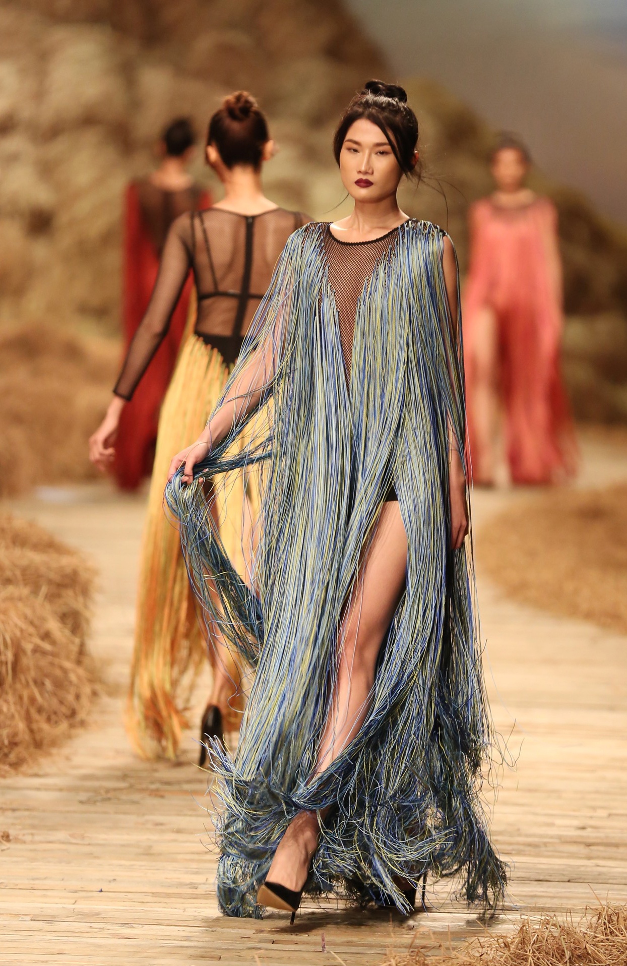 Show thoi trang Do Manh Cuong anh 10