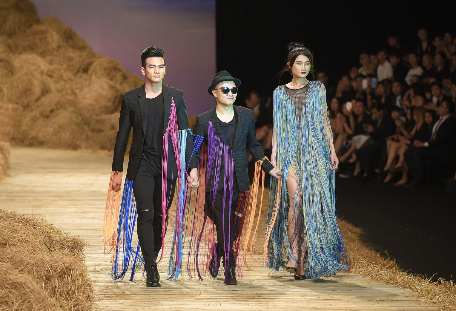 Toan show Cam hung dong que - Do Manh Cuong hinh anh