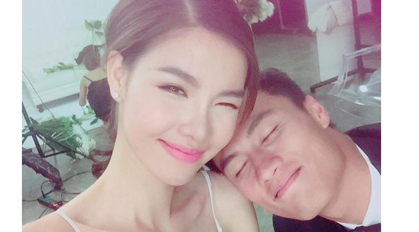 Ky Han he lo hau truong chup anh cuoi voi Mac Hong Quan hinh anh