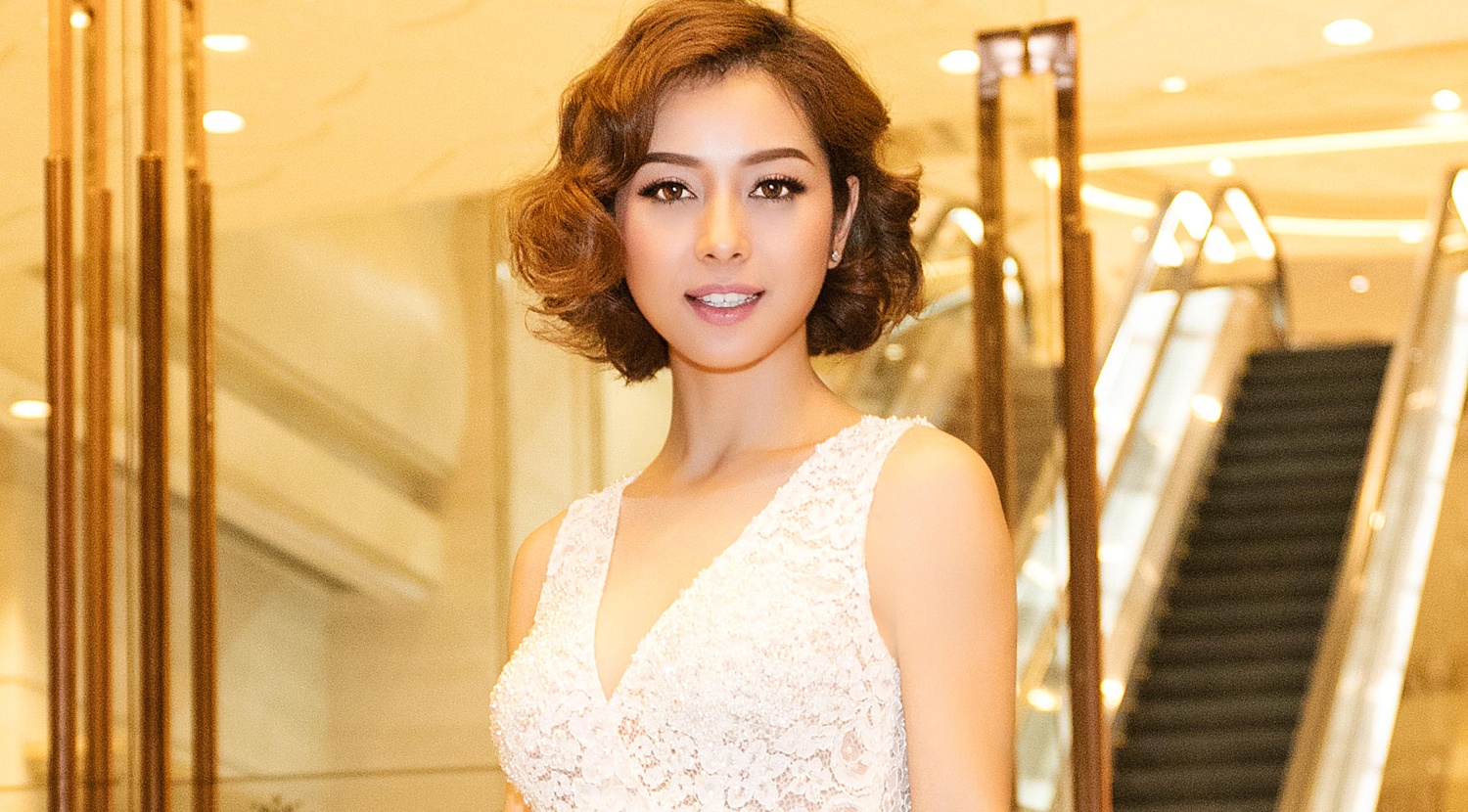 Jennifer Pham doi toc ngan tre trung di su kien hinh anh