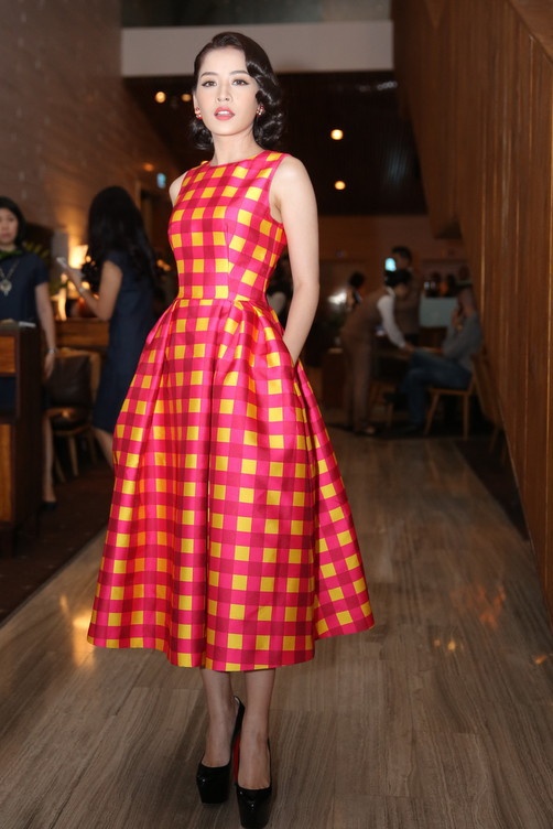 10 bo vay dep tuan qua anh 4