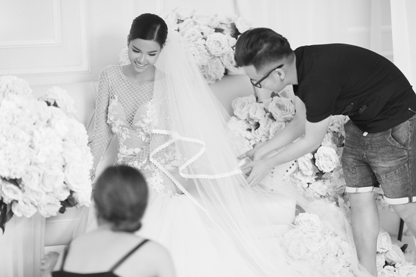 Ky Han - Mac Hong Quan tinh nghich o buoi chup anh cuoi anh 7