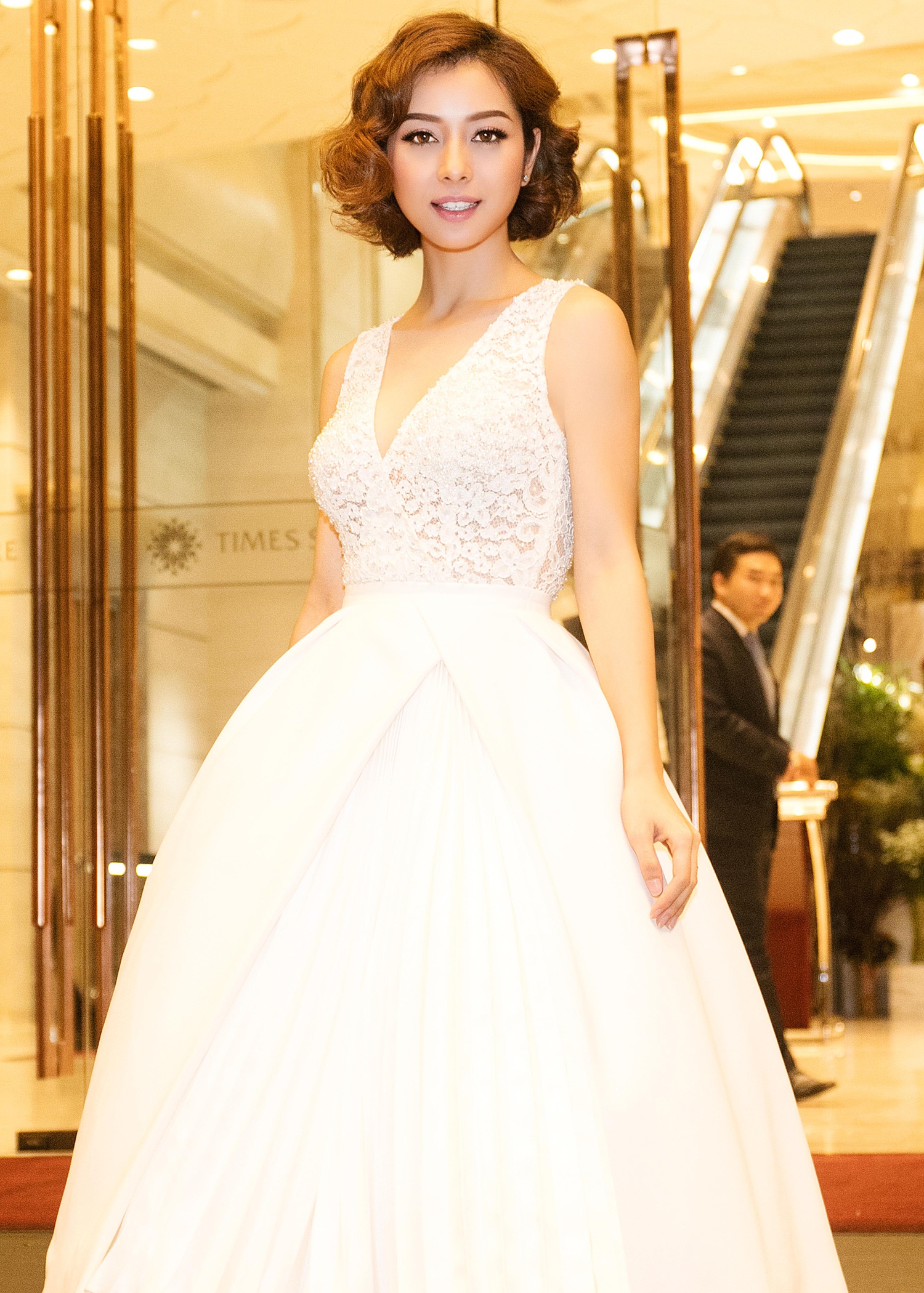 Jennifer Pham di su kien anh 4