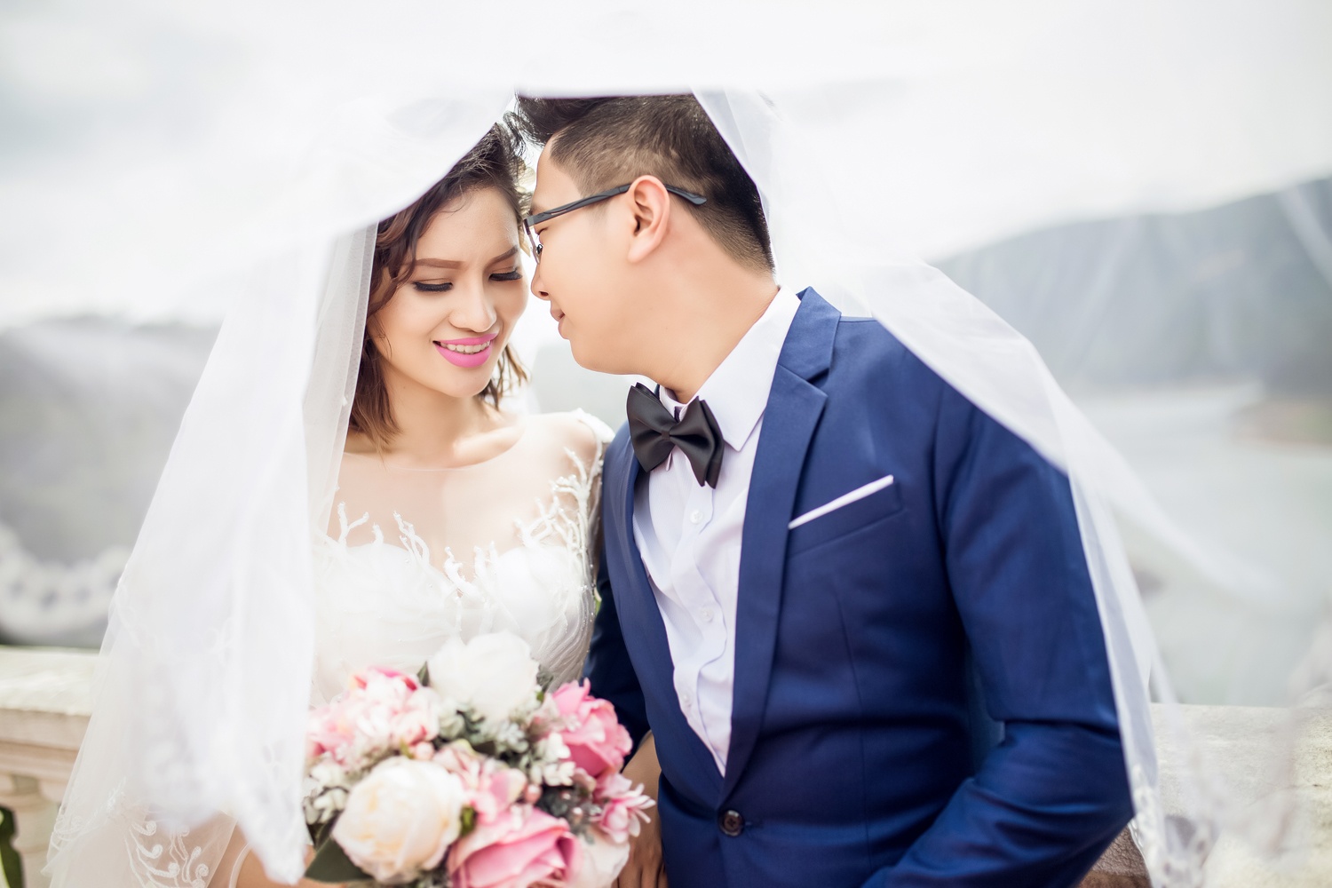 Anh cuoi cua Le Thi Phuong va chong bac si anh 3