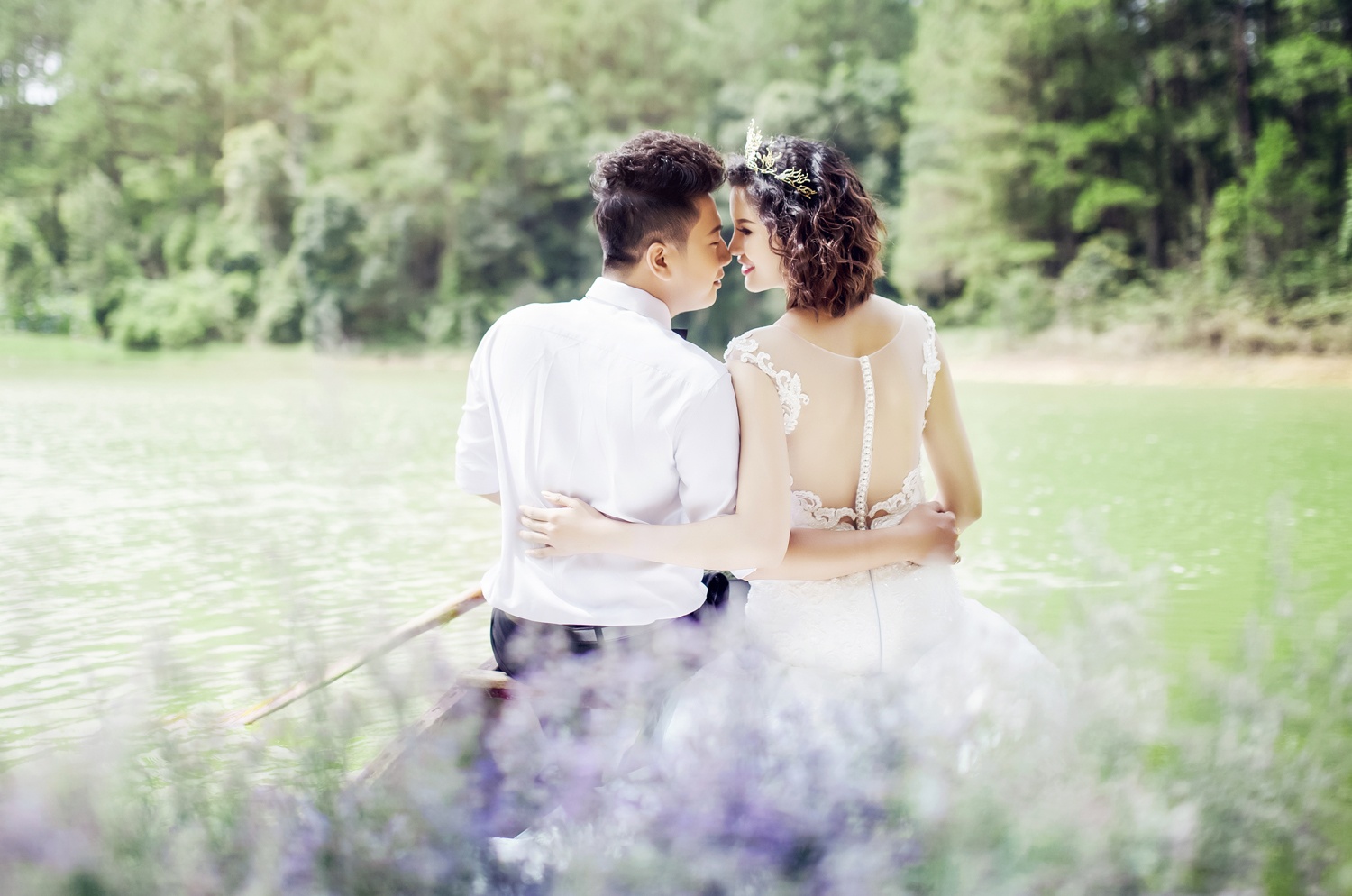 Anh cuoi lang man cua Le Thi Phuong va chong bac si hinh anh