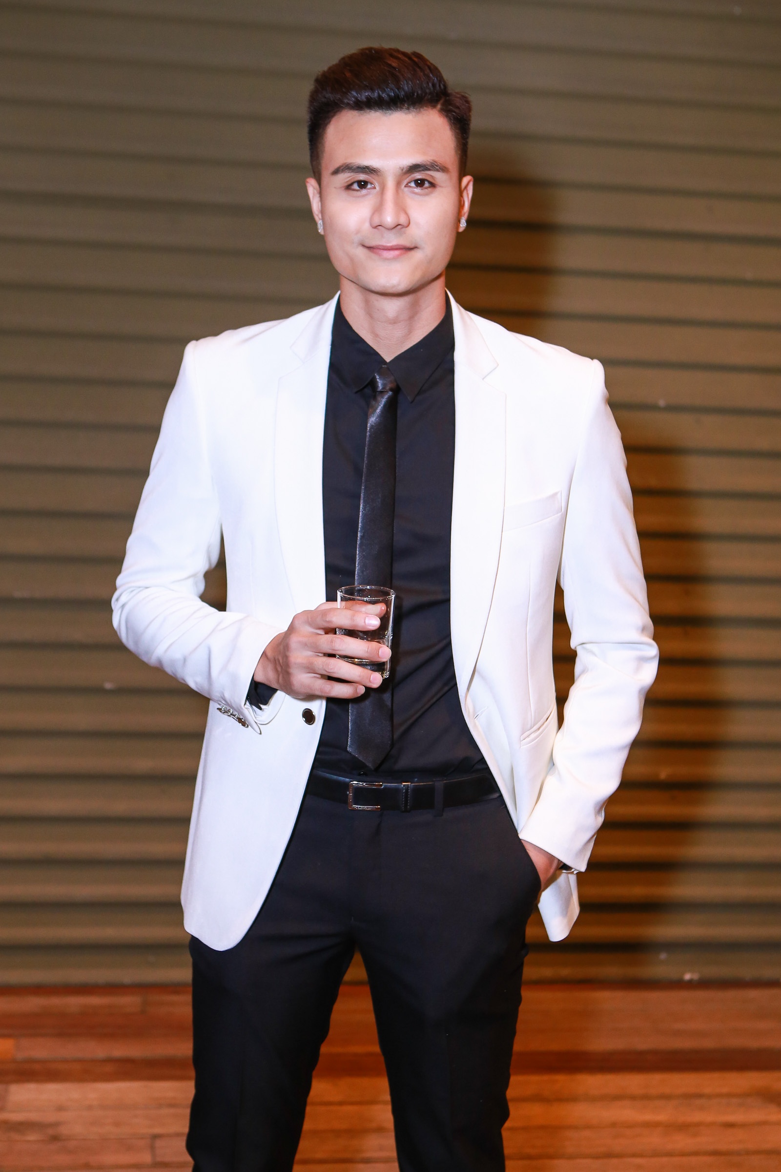 Pham Huong,  Ho Ngoc Ha tham gia The Face anh 7