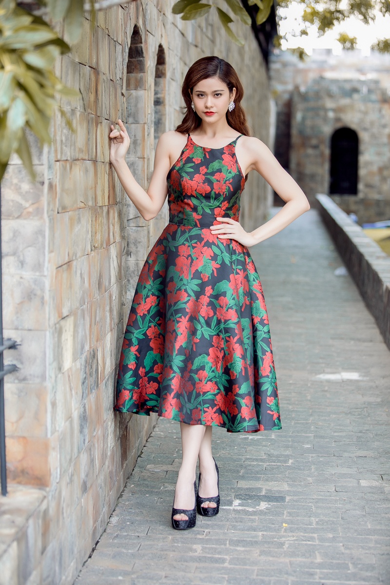 Pham Huong lam giam khao The Face anh 6