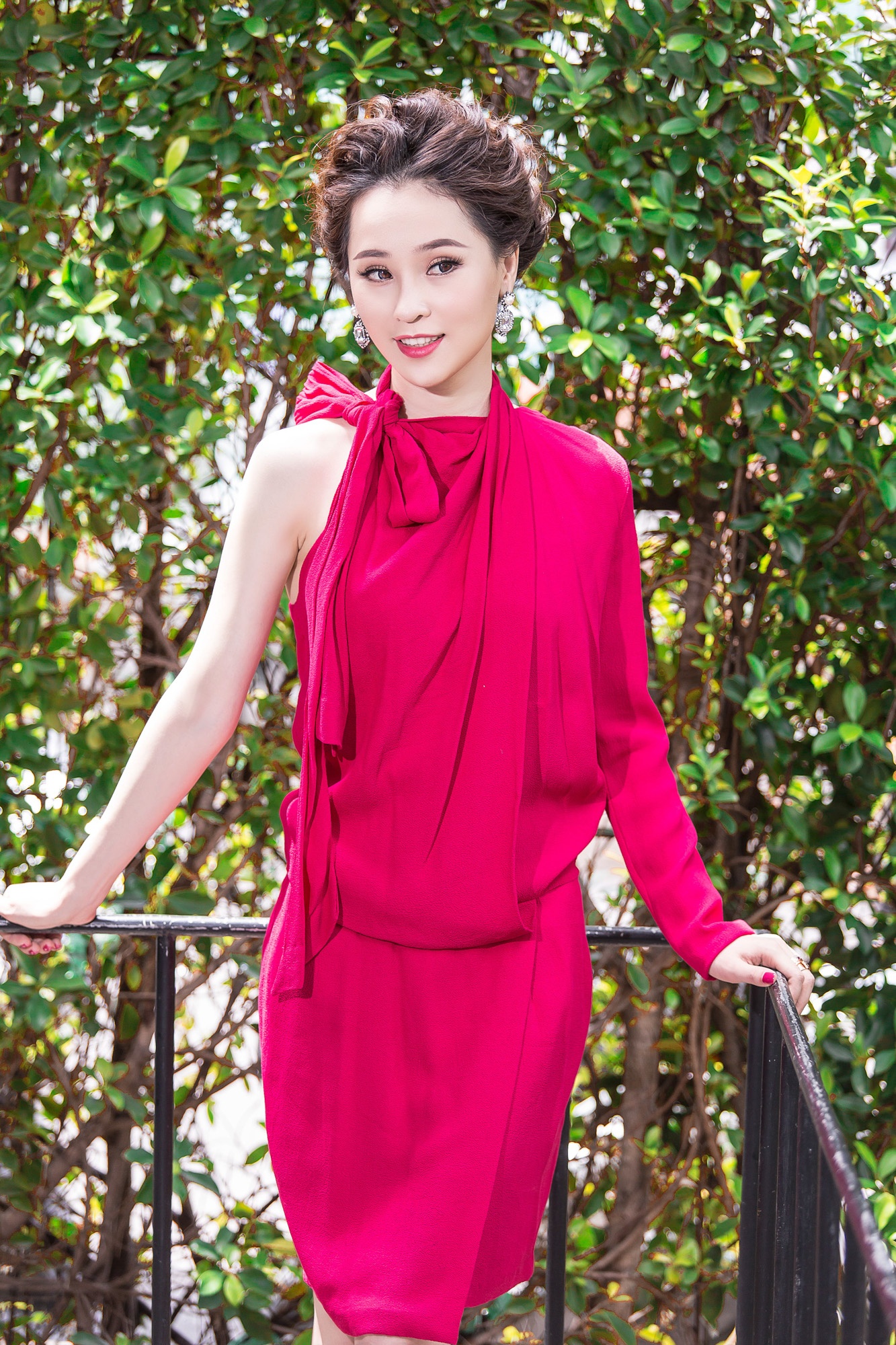 Thai Nhu Ngoc dien phong cach mua he anh 2