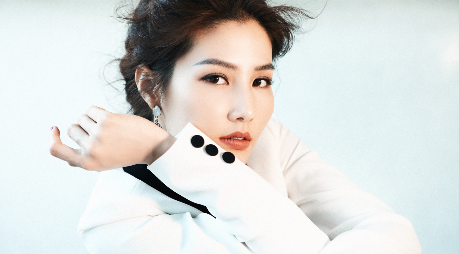 Diem My muon thay doi hinh anh gia dan hon hinh anh