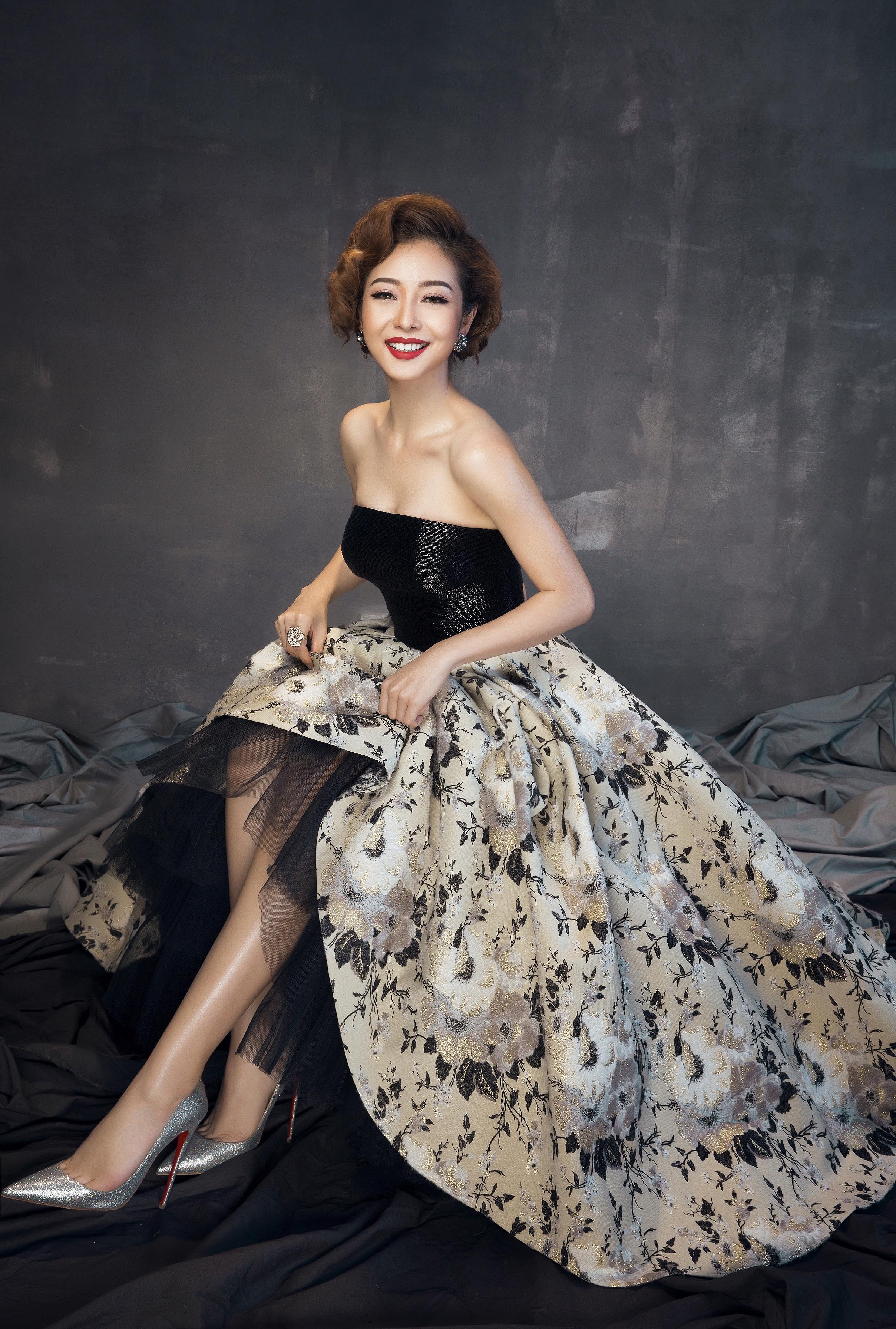 Jennifer Pham quyen ru anh 5