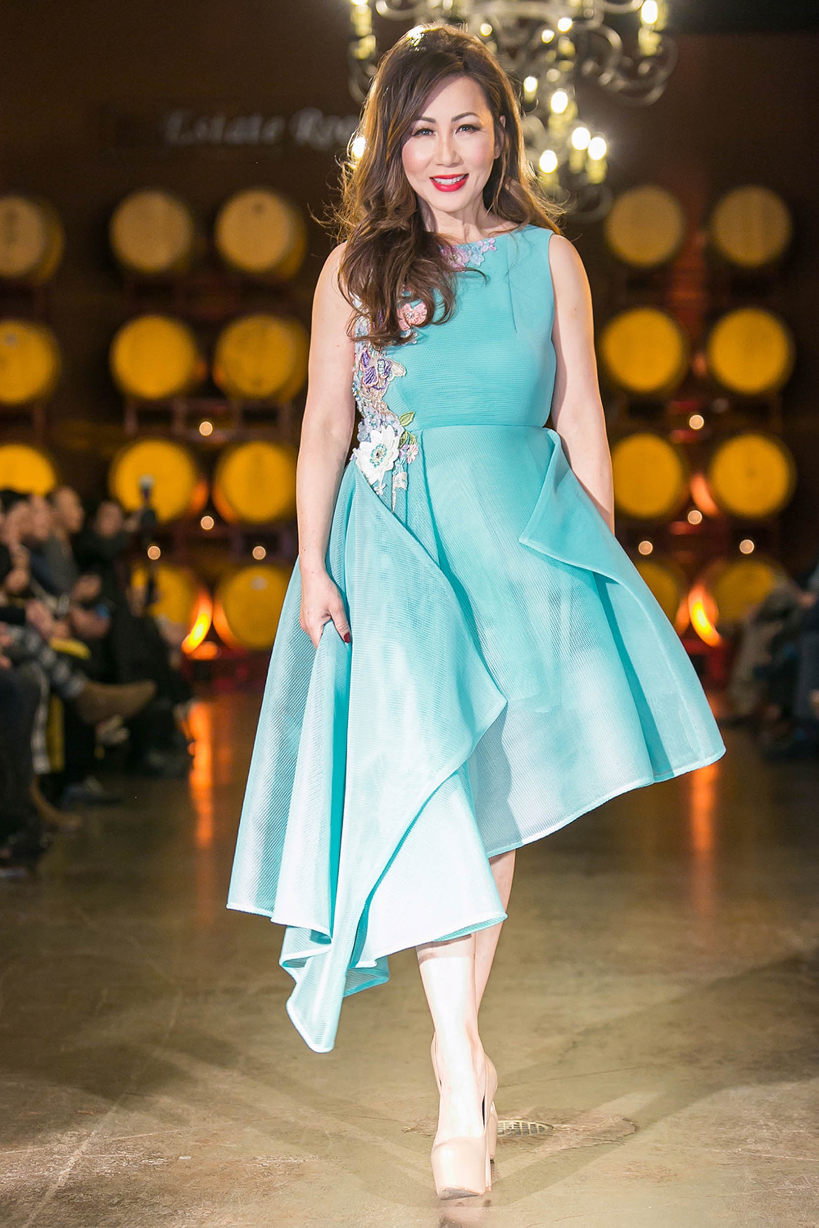 Thuy Dung,  Le Hang sang My dien show Adrian Anh Tuan anh 8