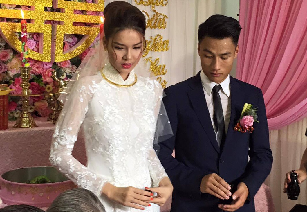 Ky Han - Mac Hong Quan lam le an hoi hinh anh