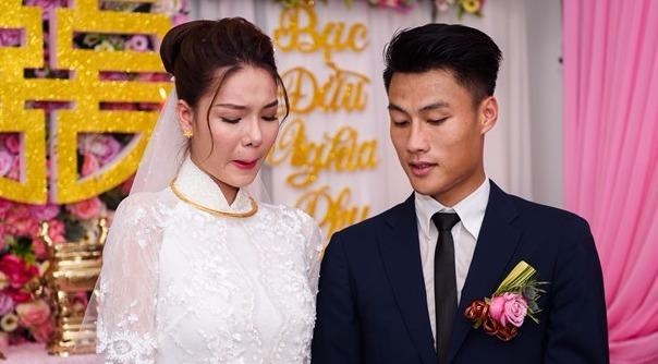 Ky Han bat khoc trong dam hoi voi Mac Hong Quan hinh anh