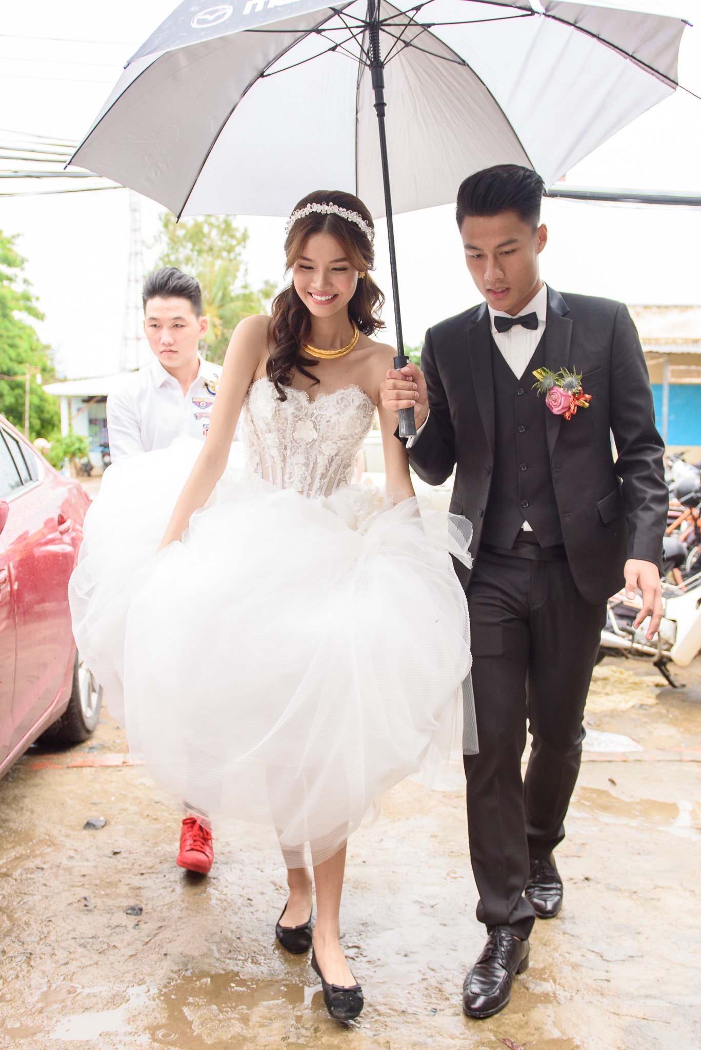 Ky Han hanh phuc ben Mac Hong Quan anh 2