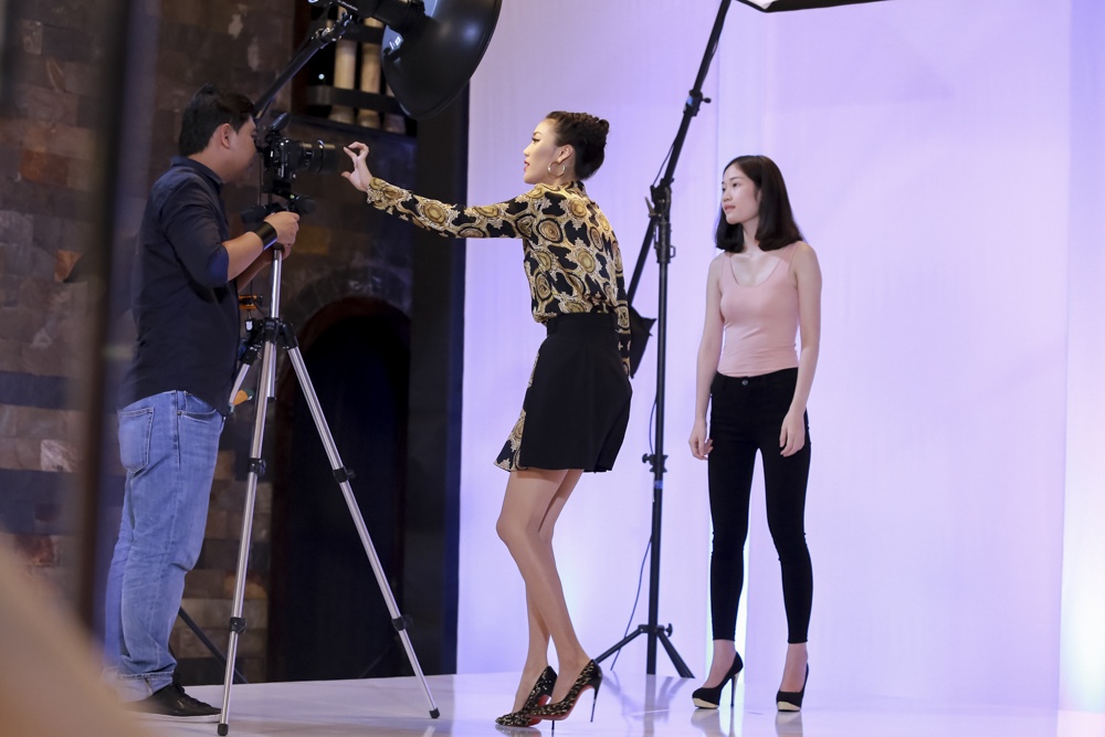 Pham Huong gianh thi sinh o tap mo man anh 6