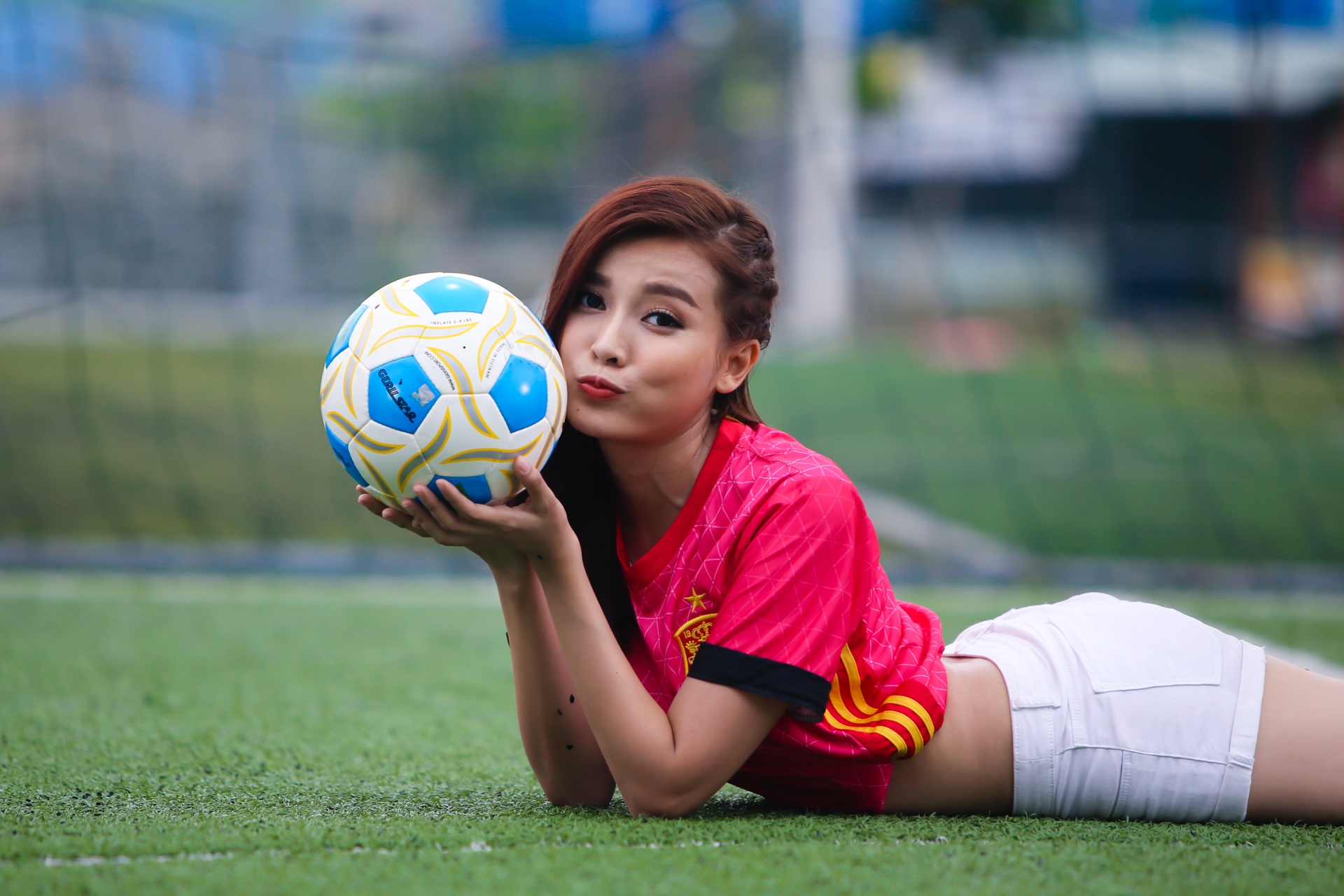 Nguoi dep xu Dua sexy cung Euro anh 4