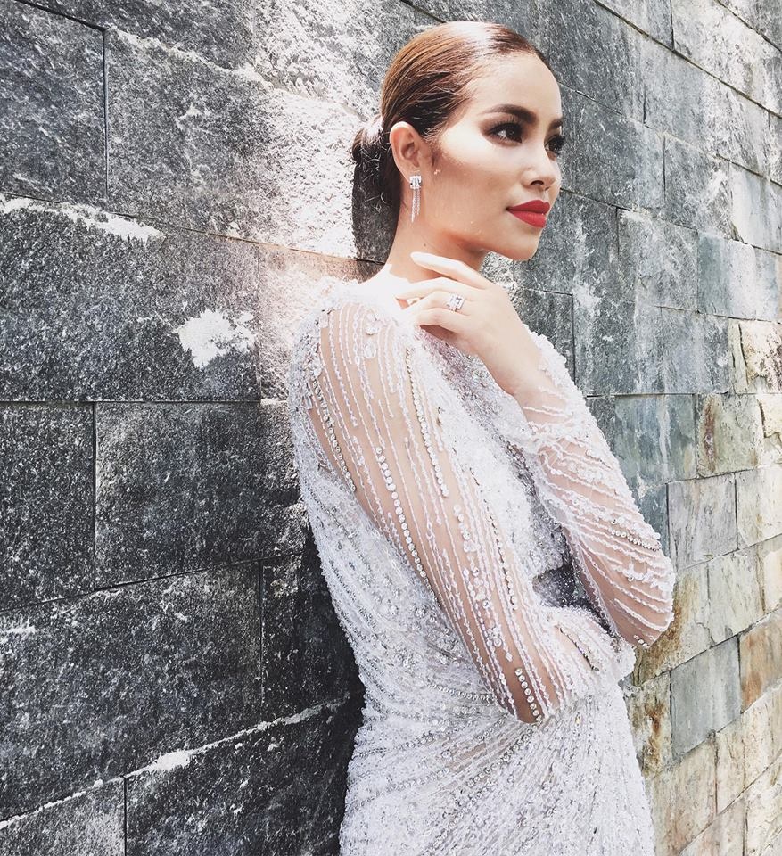 Pham Huong mac sanh dieu o The Face anh 12