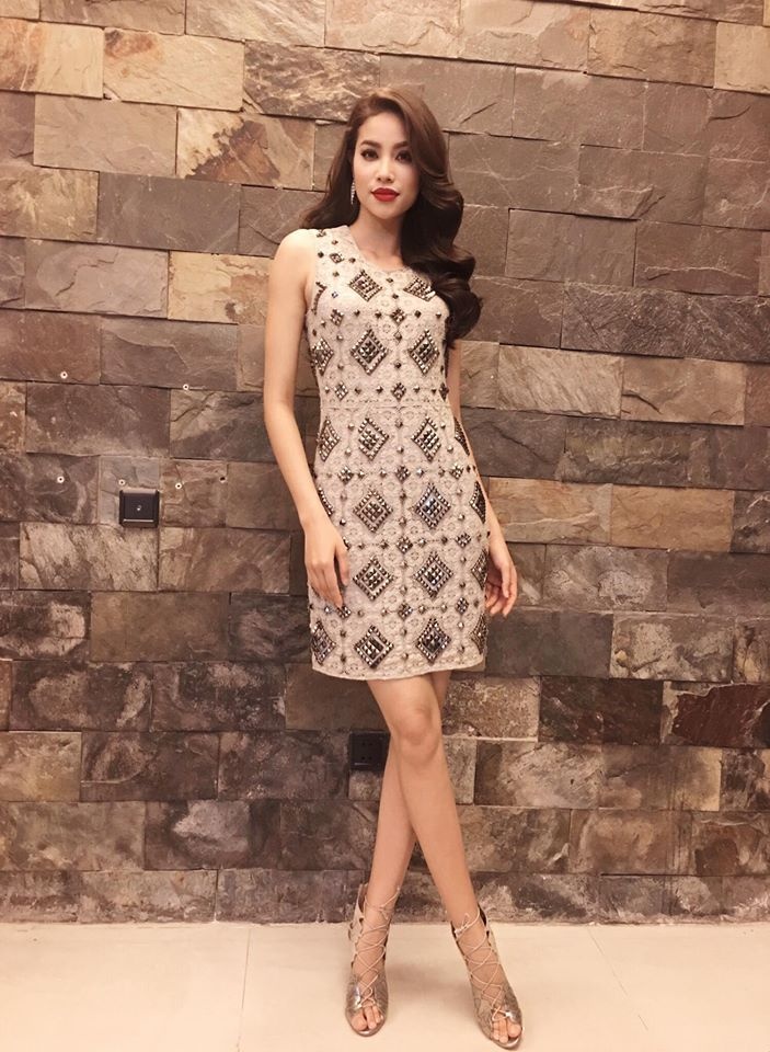 Pham Huong mac sanh dieu o The Face anh 10