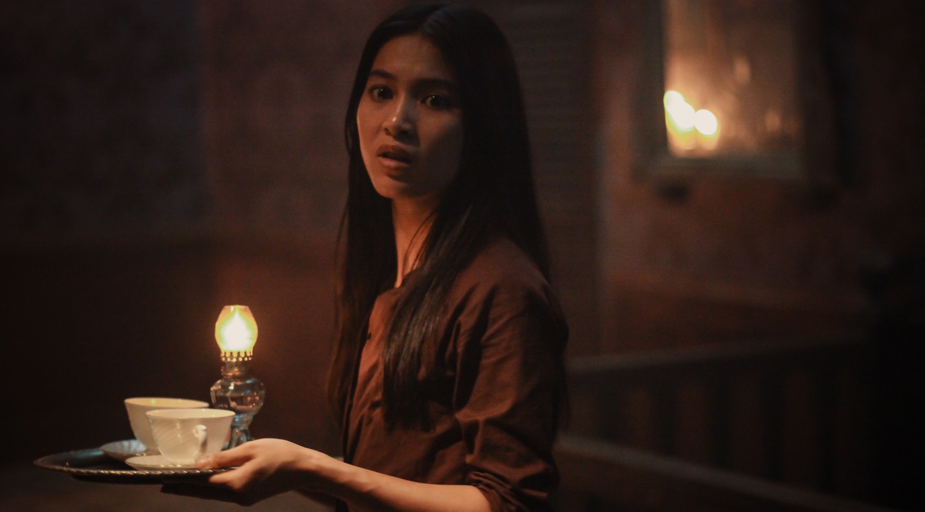 Nhung Kate lam hau gai trong phim kinh di hinh anh