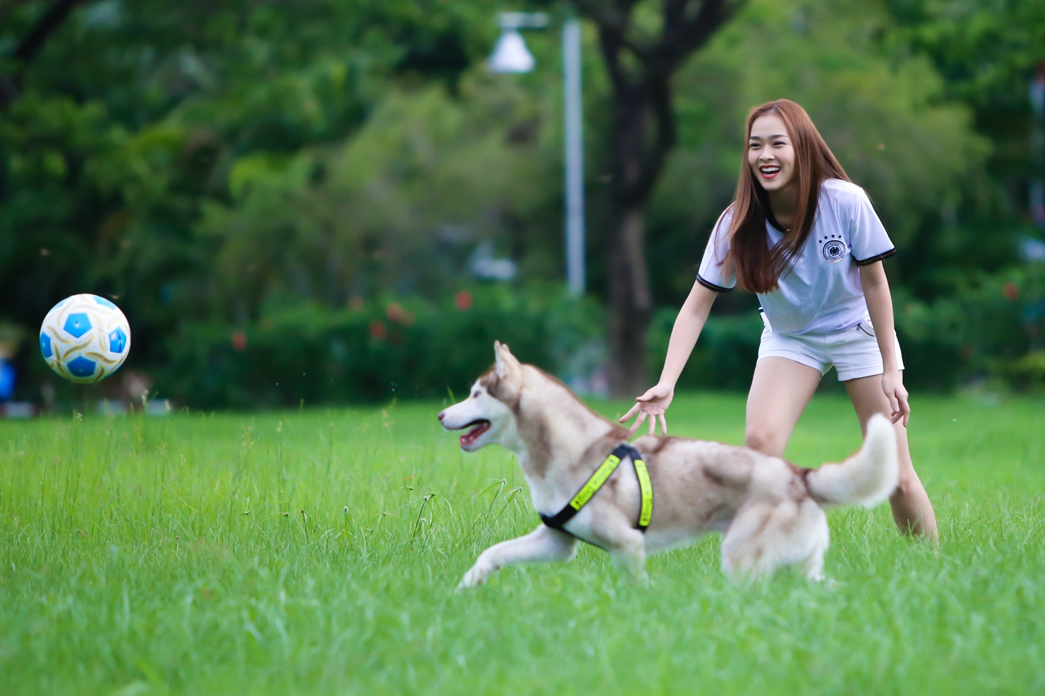 Diep Bao Ngoc thich doi tuyen Duc, anh 5