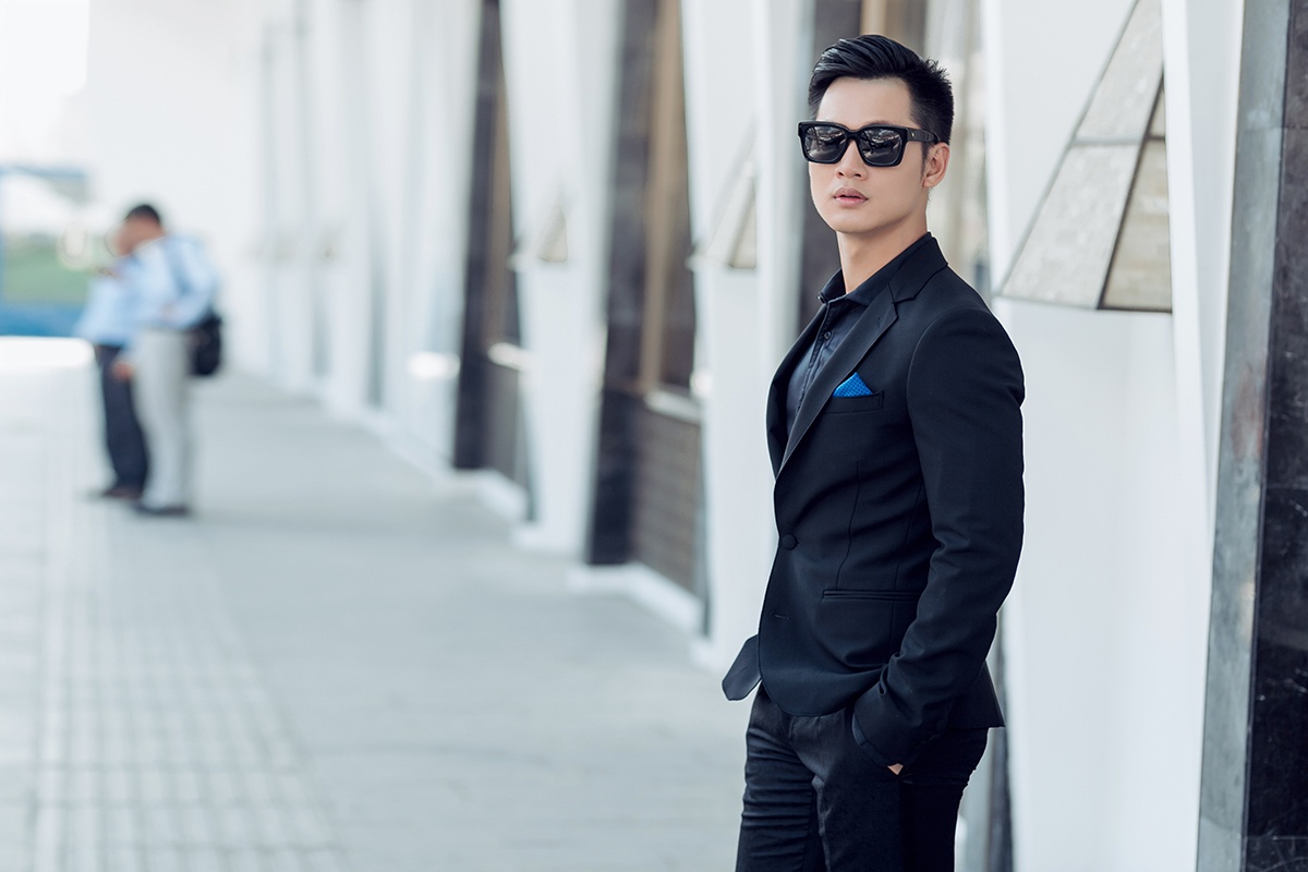 Duc Tuan lich lam voi vest anh 2