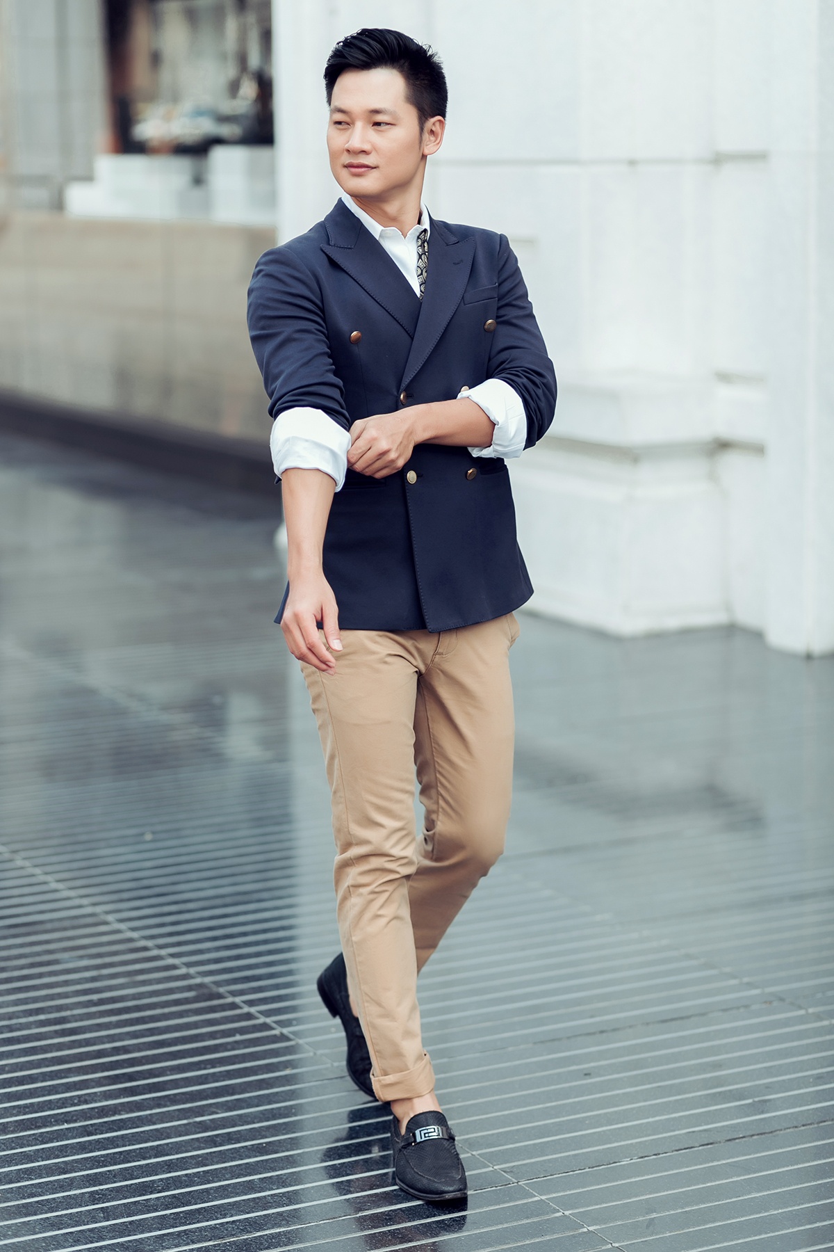 Duc Tuan lich lam voi vest anh 5