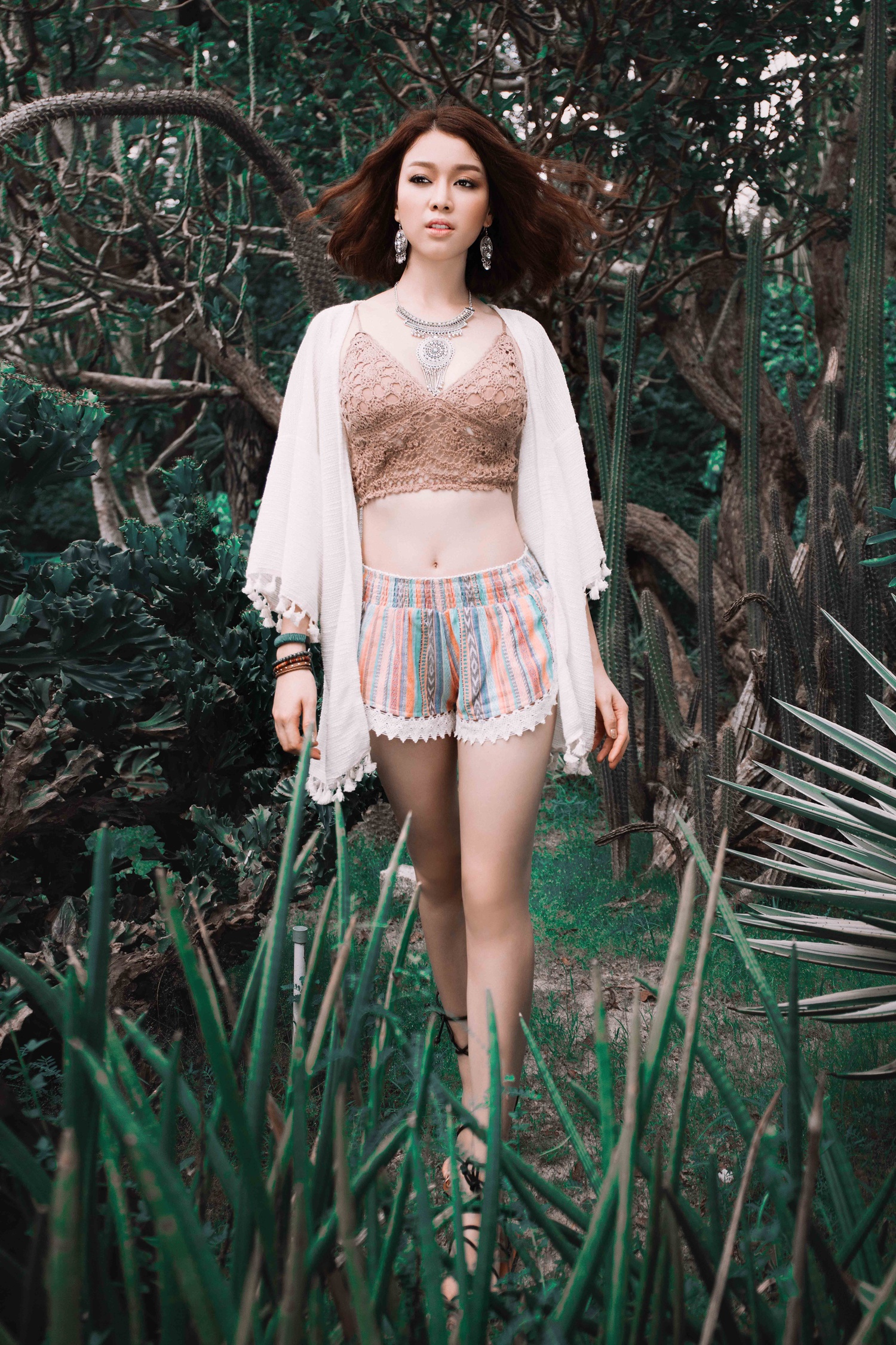 Truong Tung Lan ca tinh voi style du muc anh 6