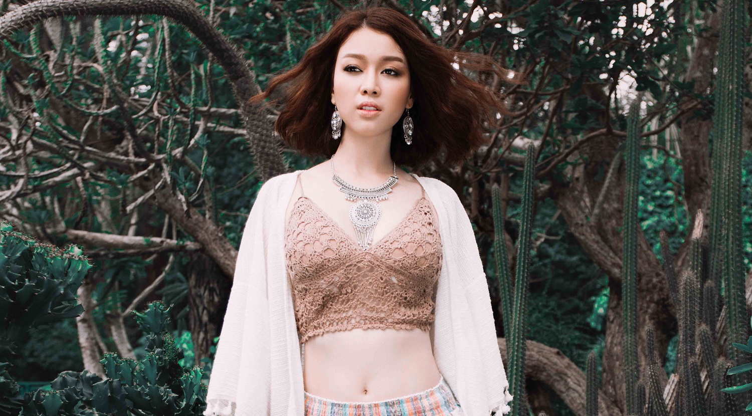 Truong Tung Lan ca tinh voi style du muc hinh anh