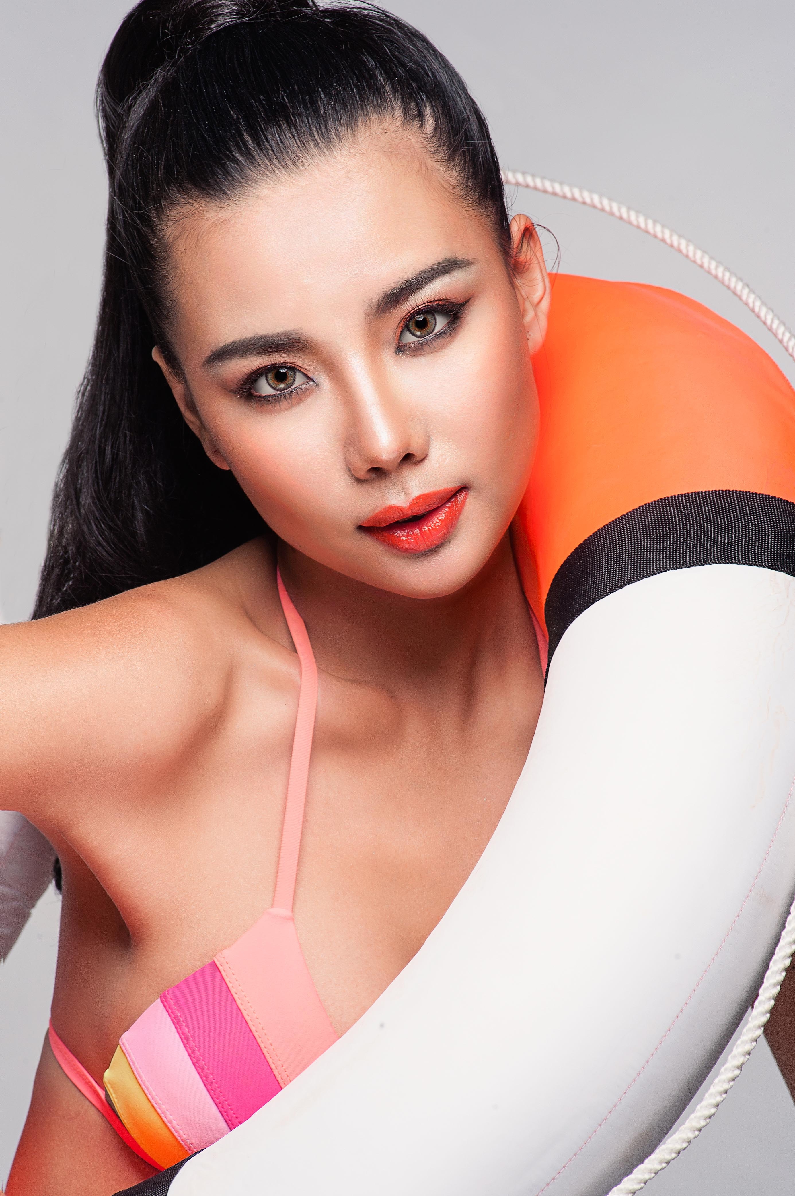 Lai Thanh Huong tu van trang diem anh 4