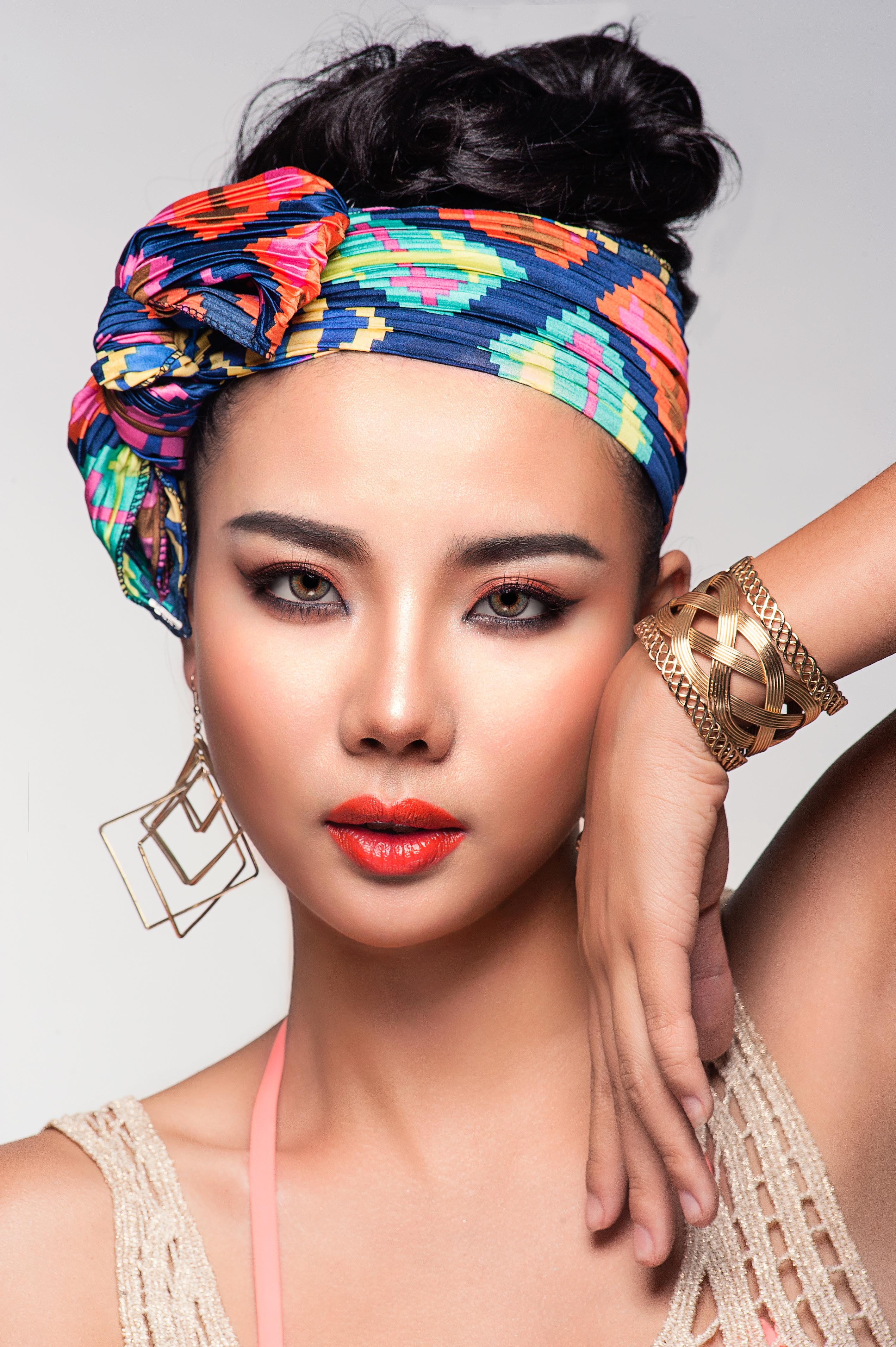 Lai Thanh Huong tu van trang diem anh 7