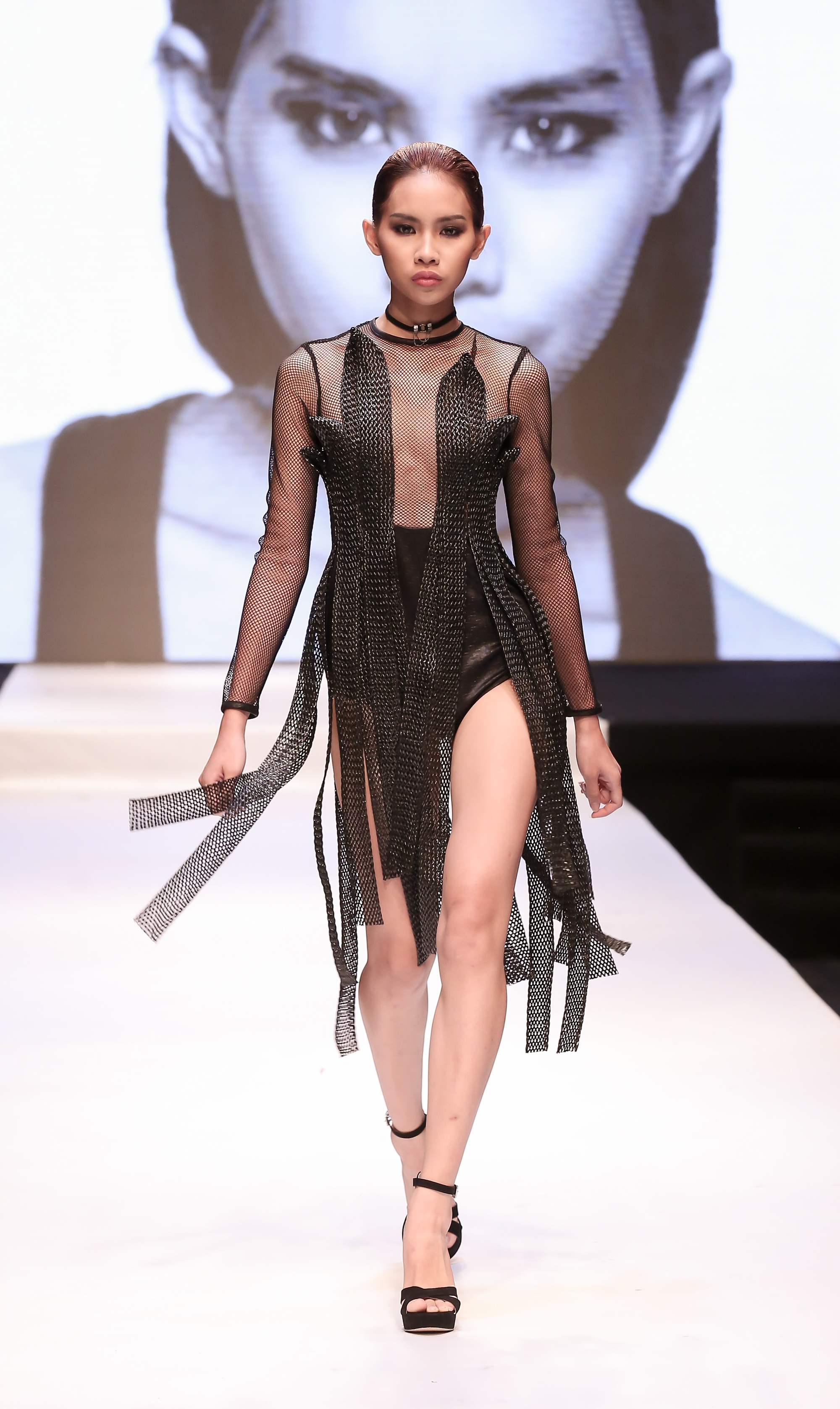 Hot girl cao 1, 54 m vao nha chung Next Top Model anh 6