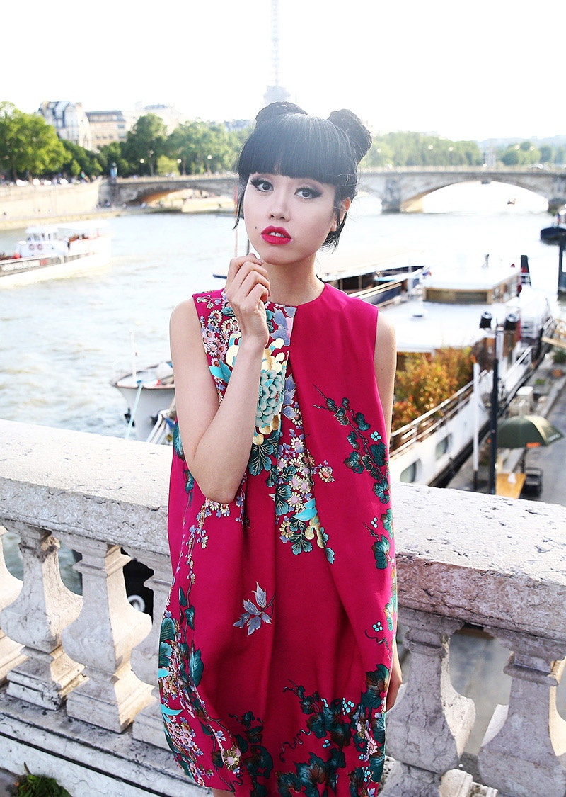 Jessica Minh Anh tren Instagram cua Valentino anh 6