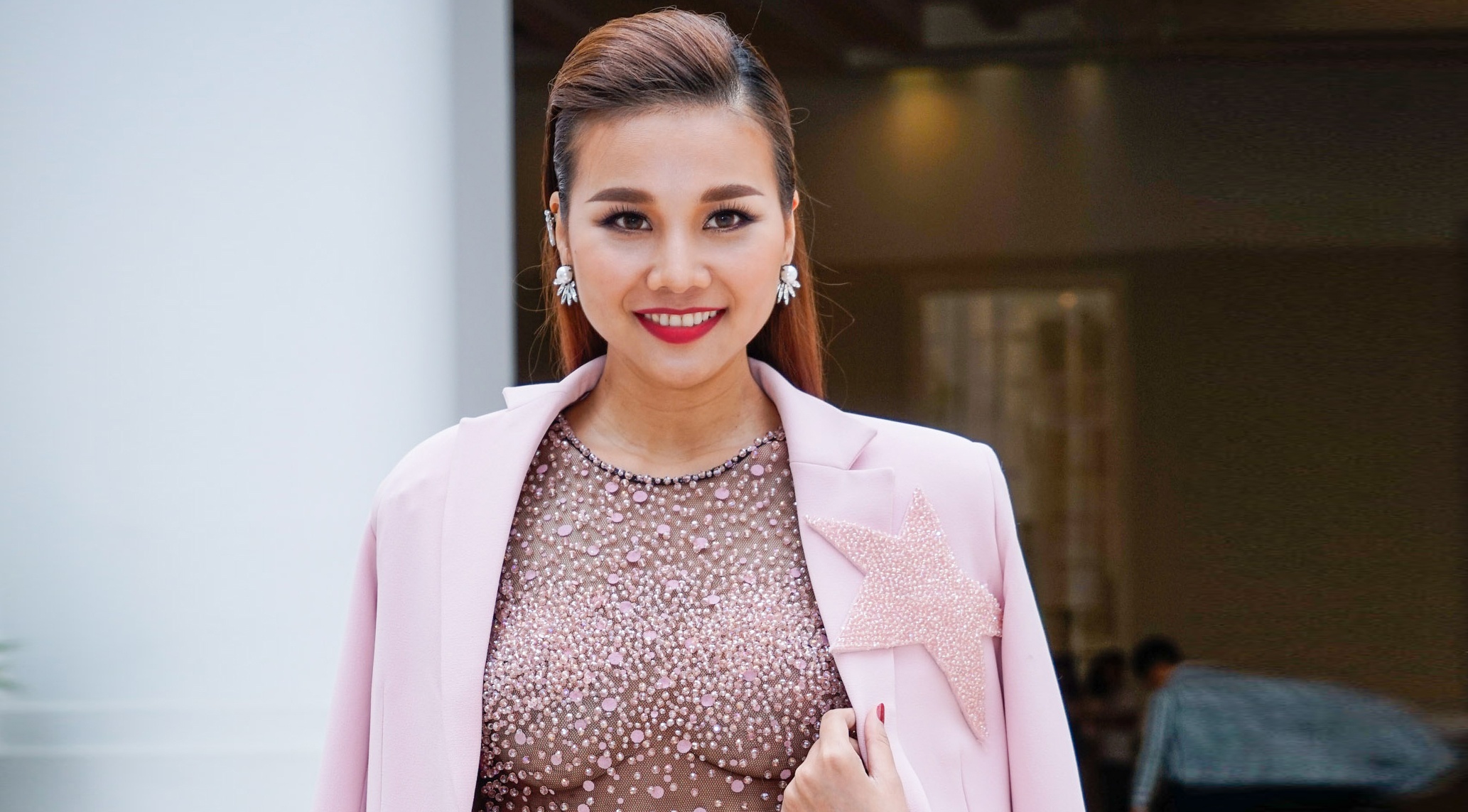 Thanh Hang sanh dieu trong hop bao Next Top hinh anh