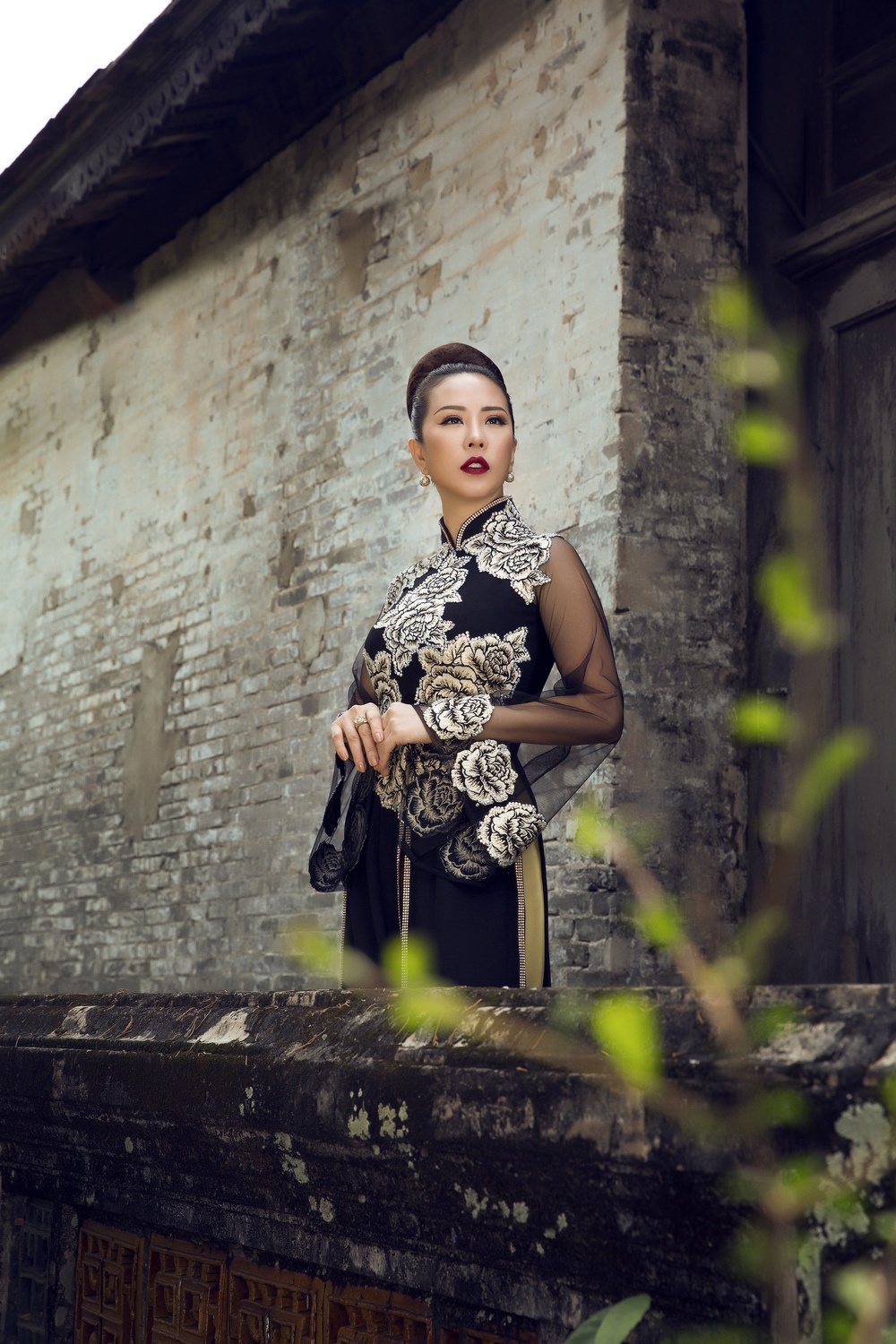 Thu Hoai dien 8 bo ao dai truyen thong anh 1