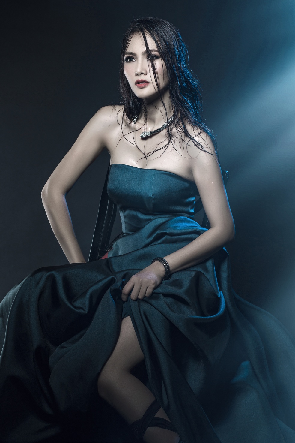 Anh Thu goi cam trong bo anh anh 3