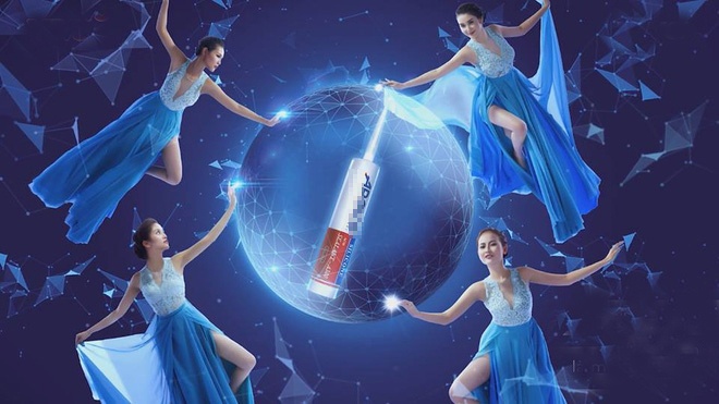 Phạm Hương chiến thắng gây tranh cãi ảnh 2 Pham Huong chien thang gay tranh cai anh 2