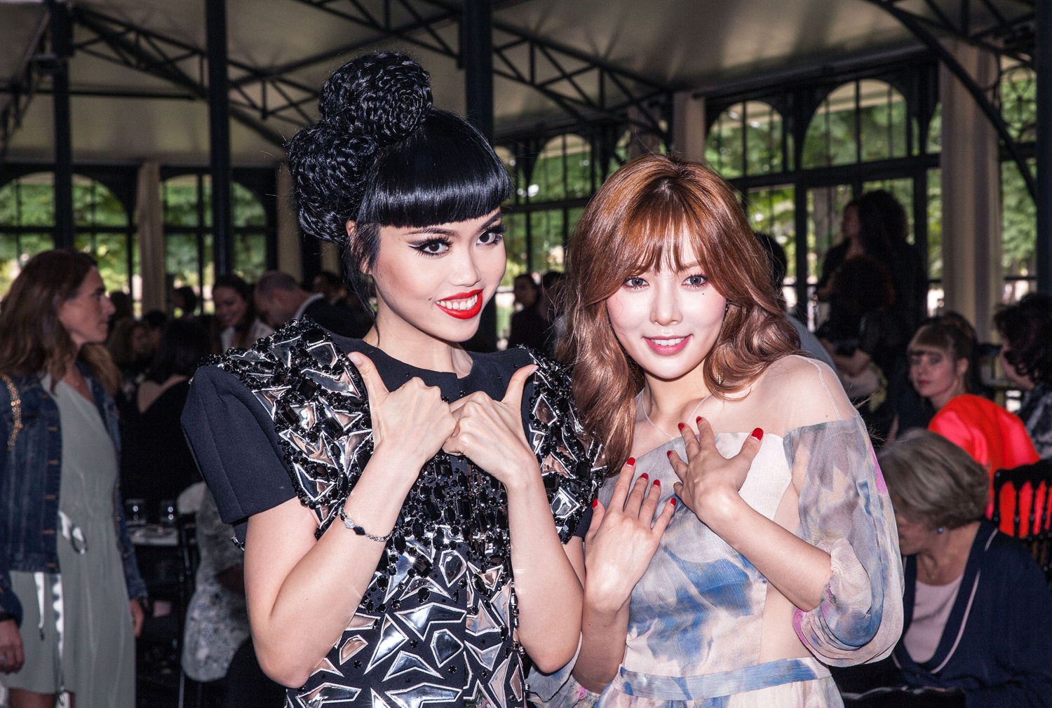 Jessica Minh Anh du Tuan le thoi trang Paris anh 2