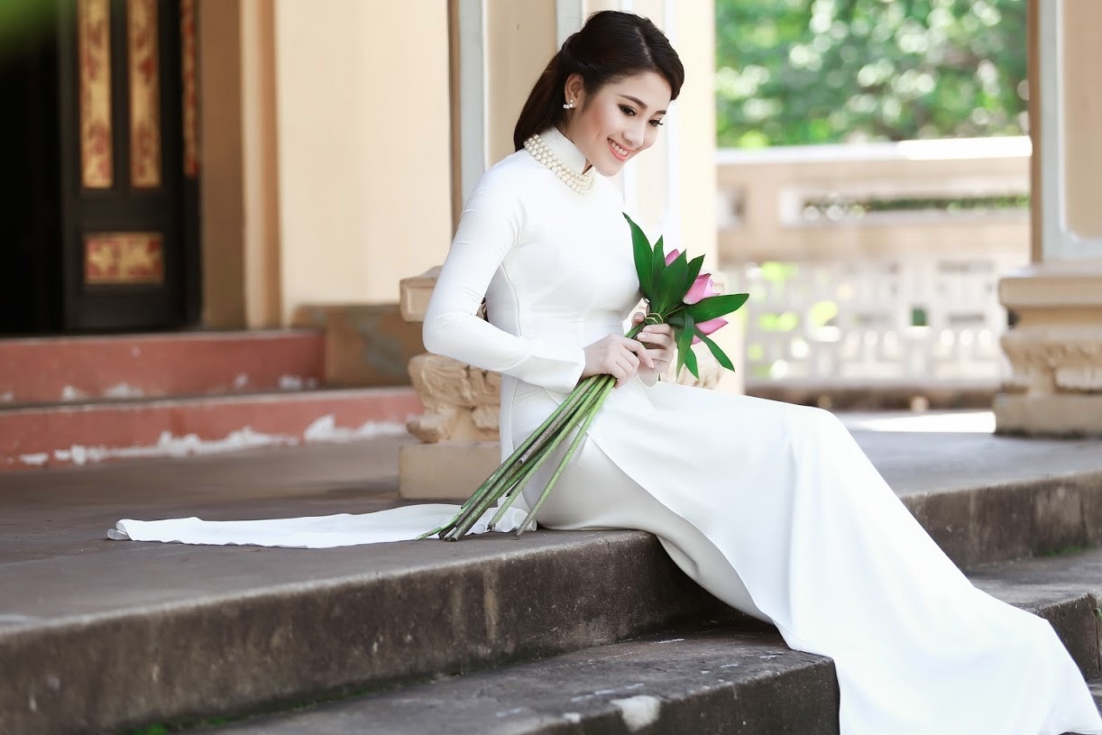 A quan Solo cung Bolero thuot tha ao dai truyen thong anh 9