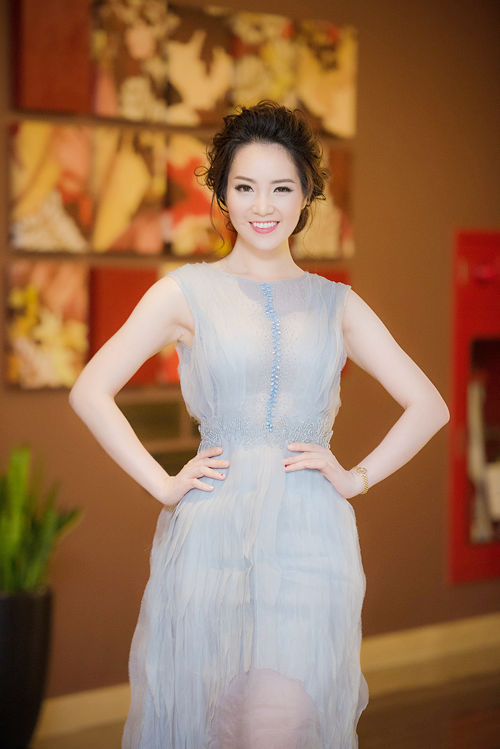 Ho Ngoc Ha,  Pham Huong vao top sao dep anh 5