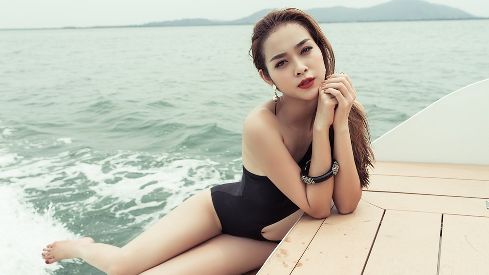 Diep Bao Ngoc dien ao tam goi cam anh 6