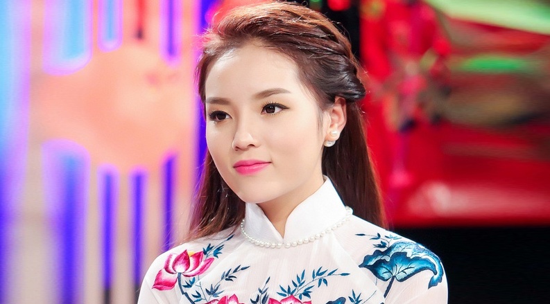 BTC giai thich viec Ky Duyen vang mat o chung khao Hoa hau hinh anh