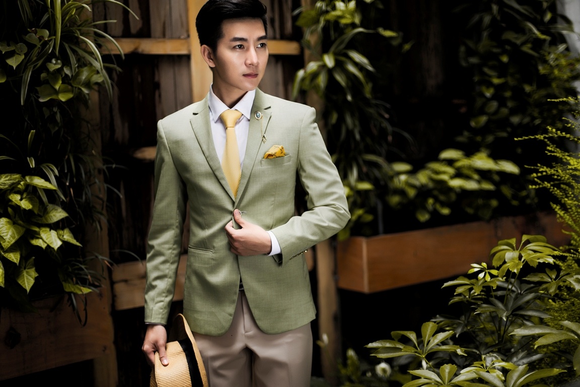 Nam Hee dien vest lich lam anh 7