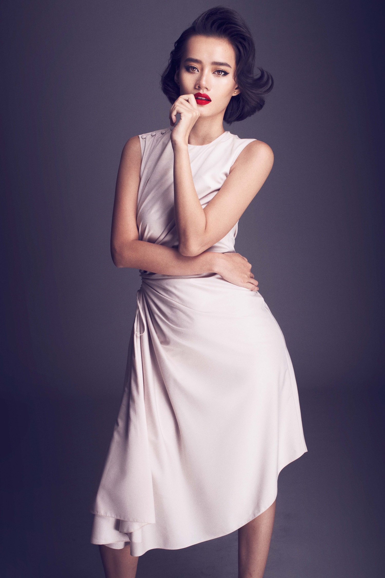 Chien binh bi Pham Huong loai goi cam anh 3