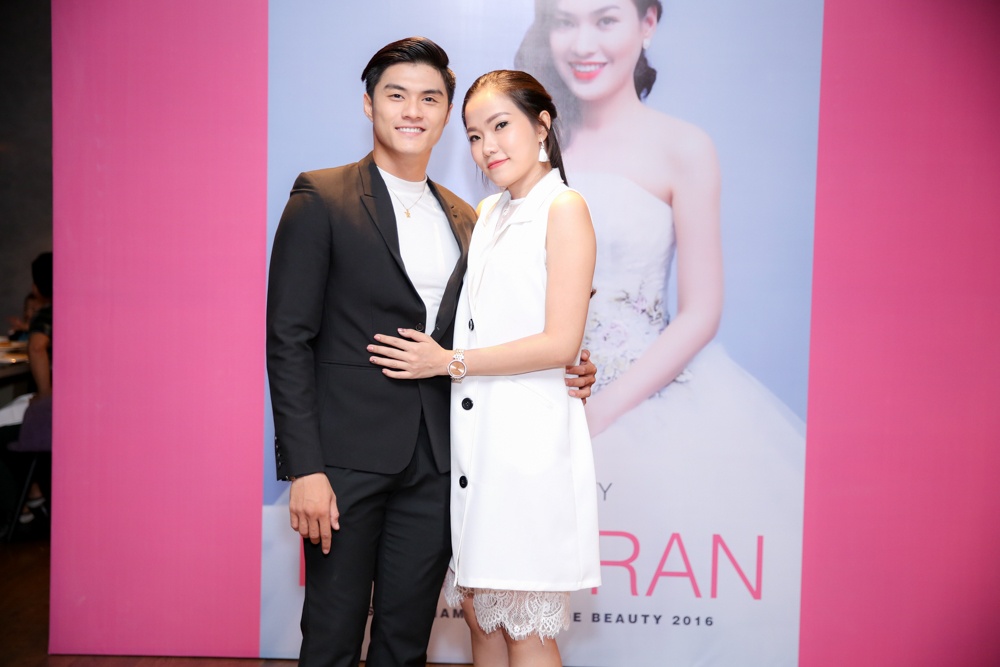 Quynh Mai dat show su kien anh 6