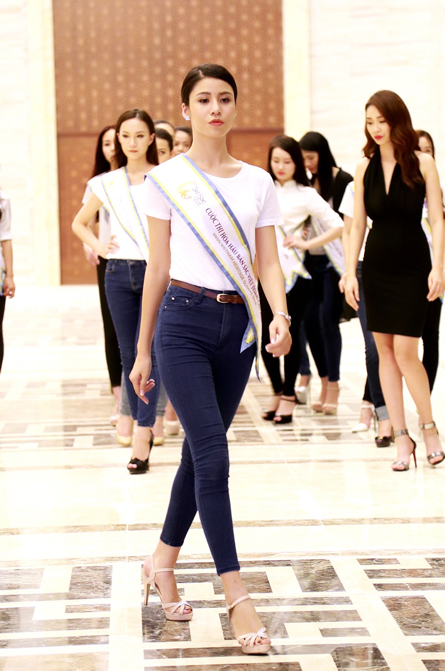 HH Ban sac Toan cau luyen catwalk truoc den ban ket anh 3