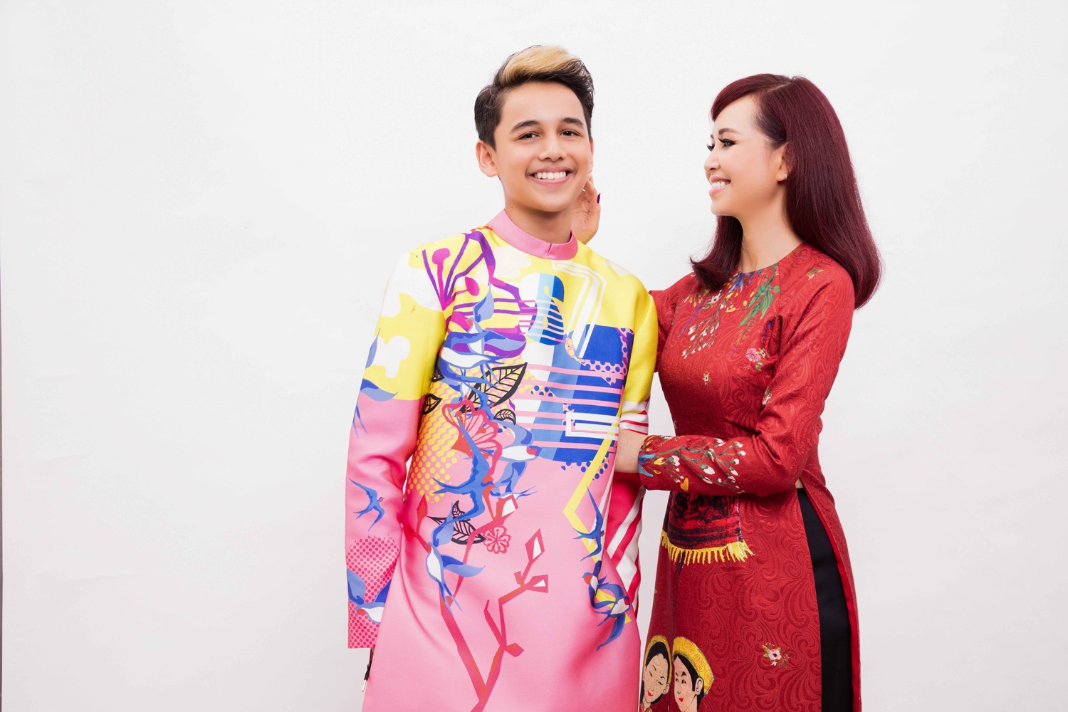 Hoa hau Dieu Hoa khoe anh gia dinh hanh phuc anh 3