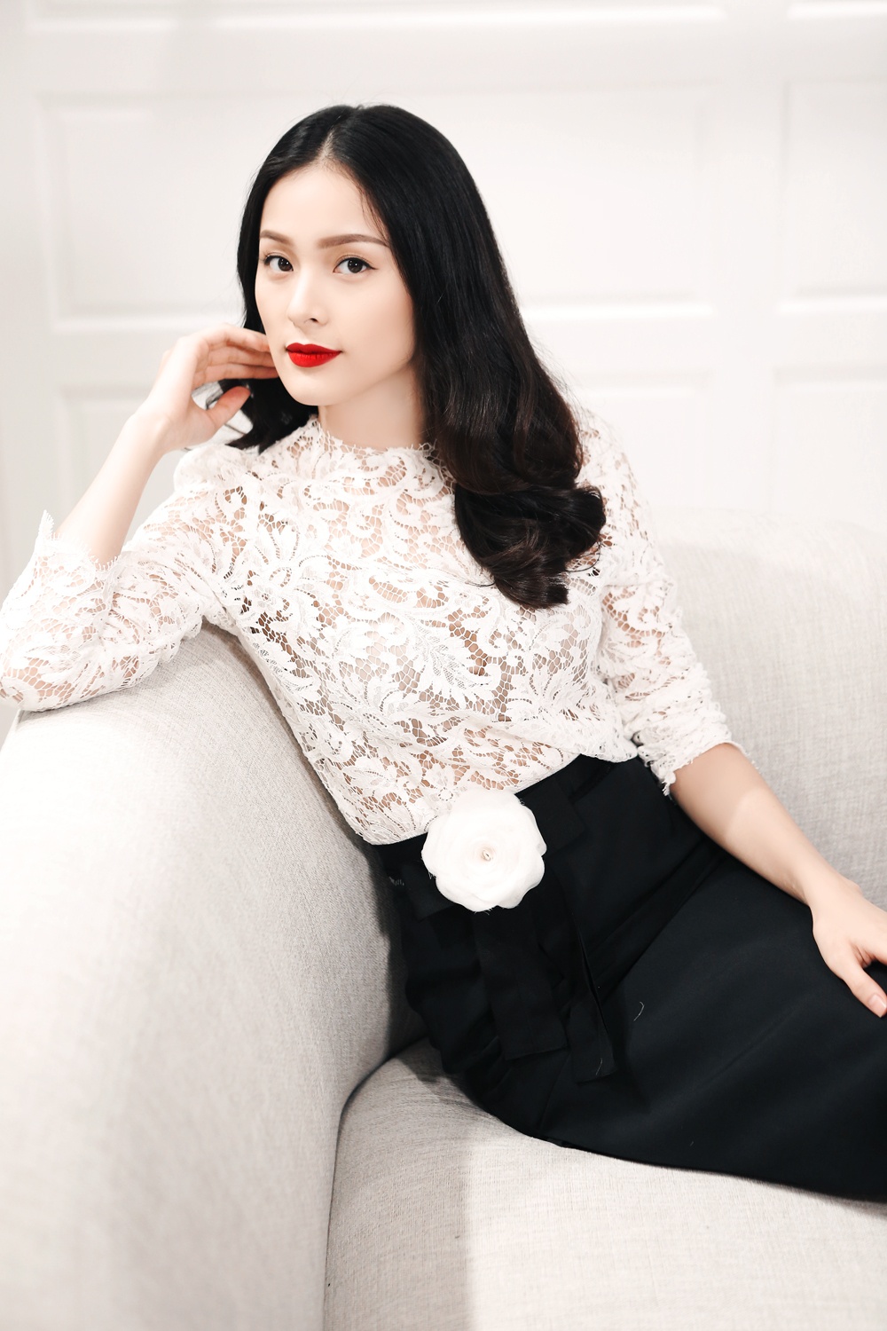 Ban gai Cuong Do La to son do,  dien dam ren quyen ru anh 1